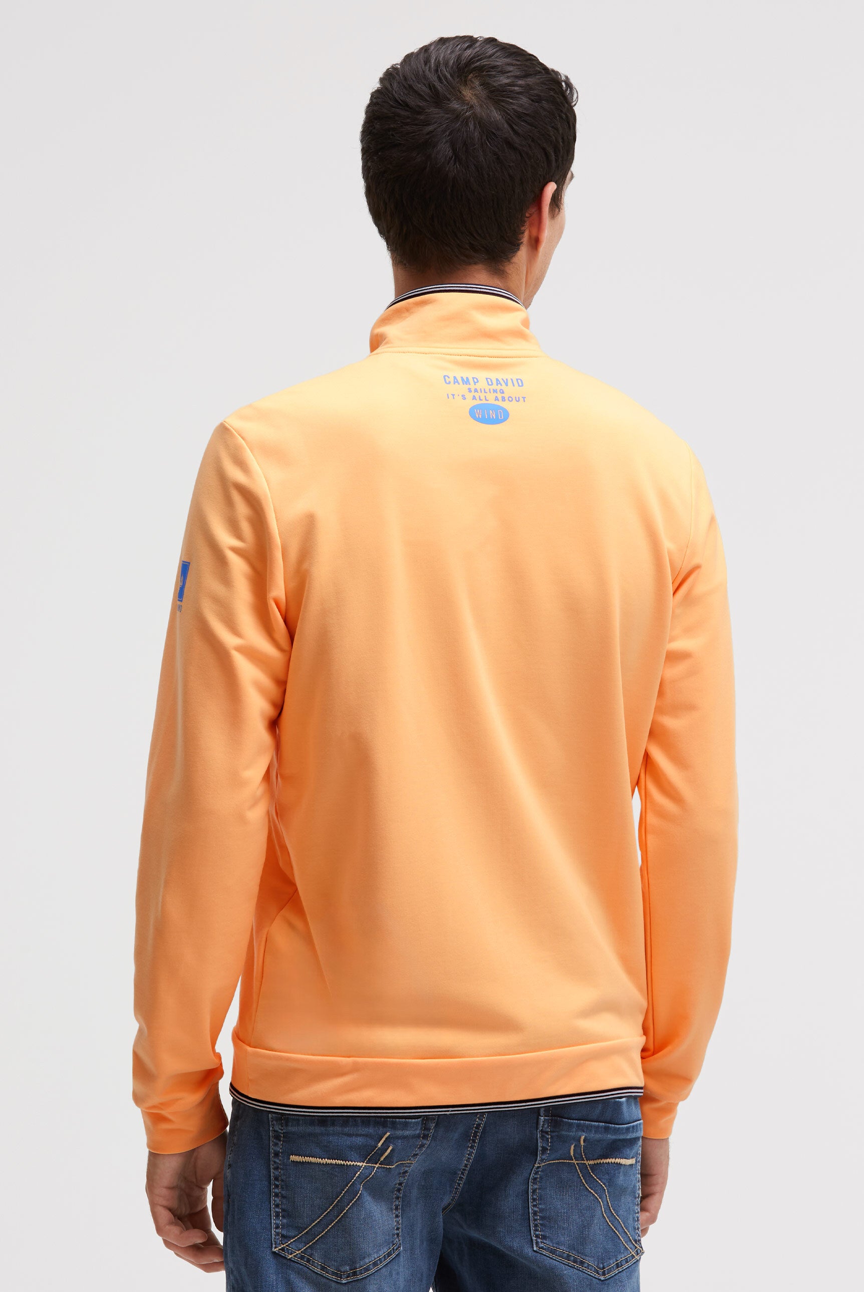 Lekka bluza rozpinana z nadrukami - 5