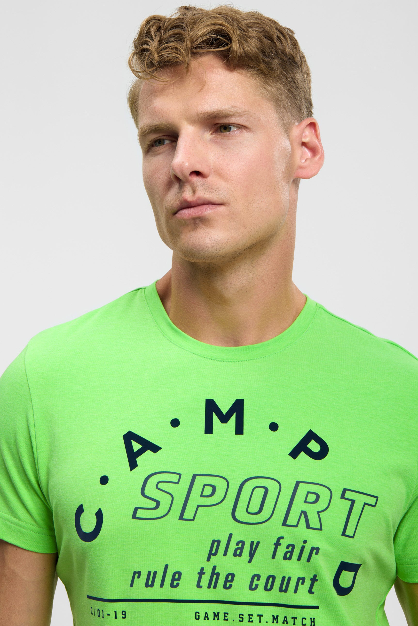 T-Shirt mit Logo Artwork tech green