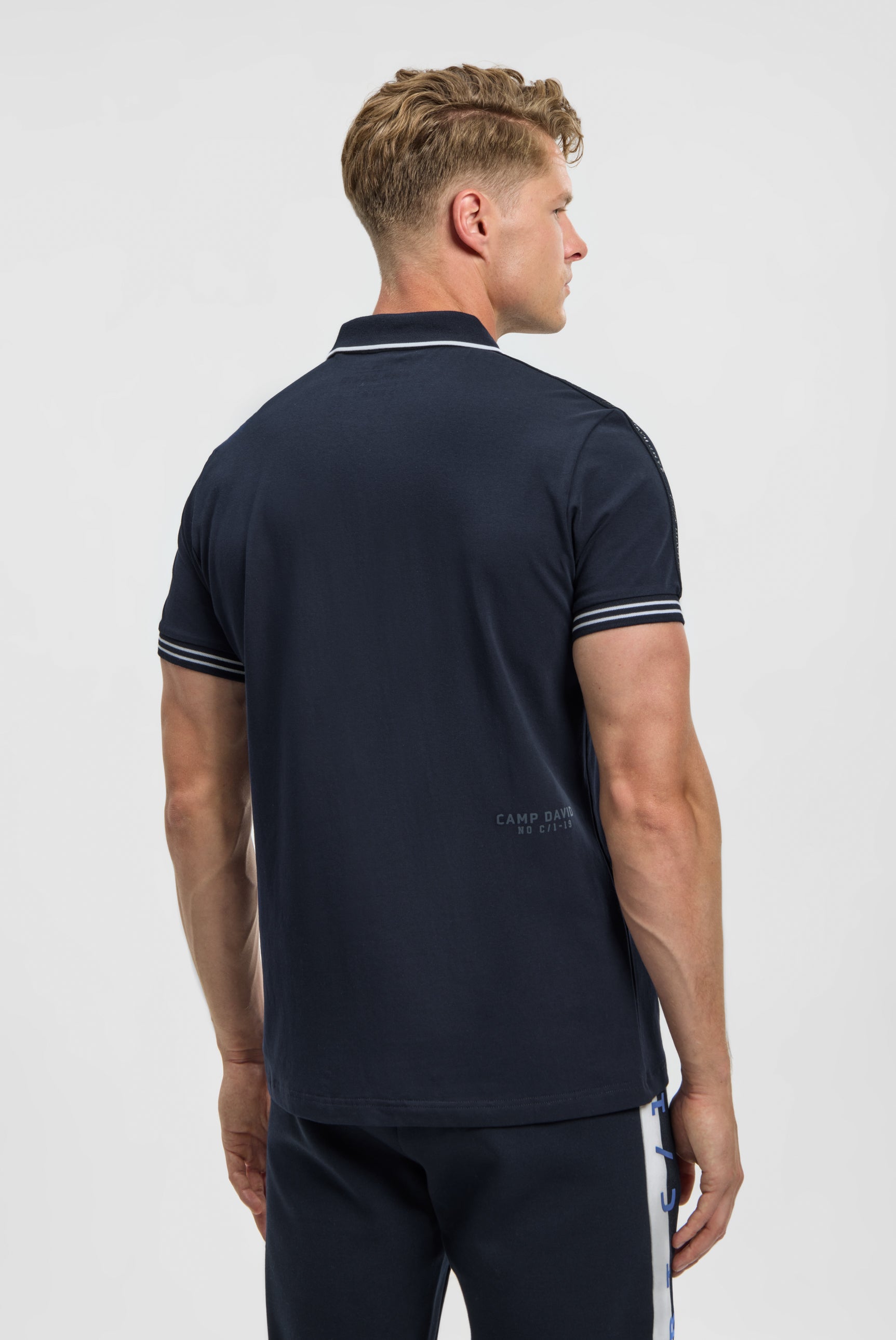 Polo mit Zipper, Logo-Tapes und Prints blue navy