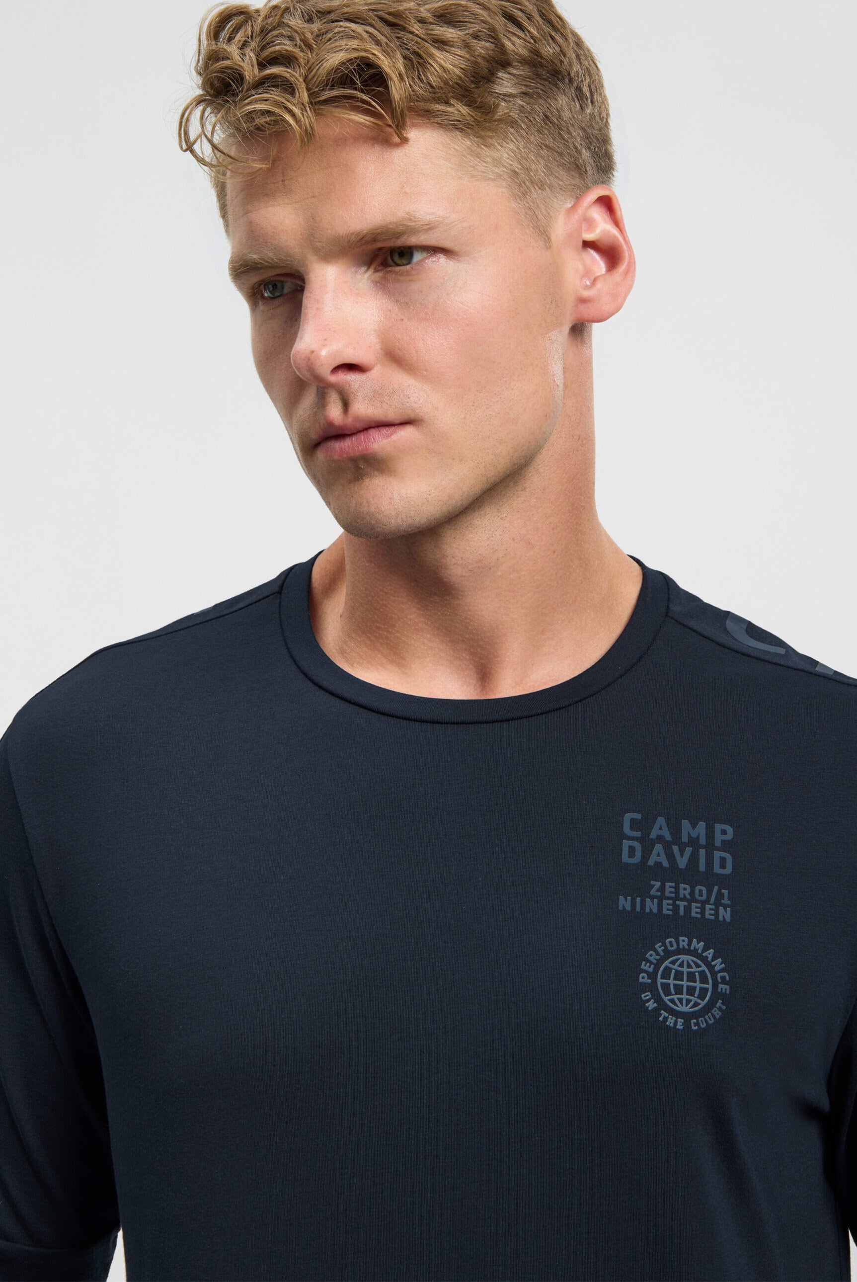Longsleeve mit reflektierendem Schulter-Artwork blue navy - 4