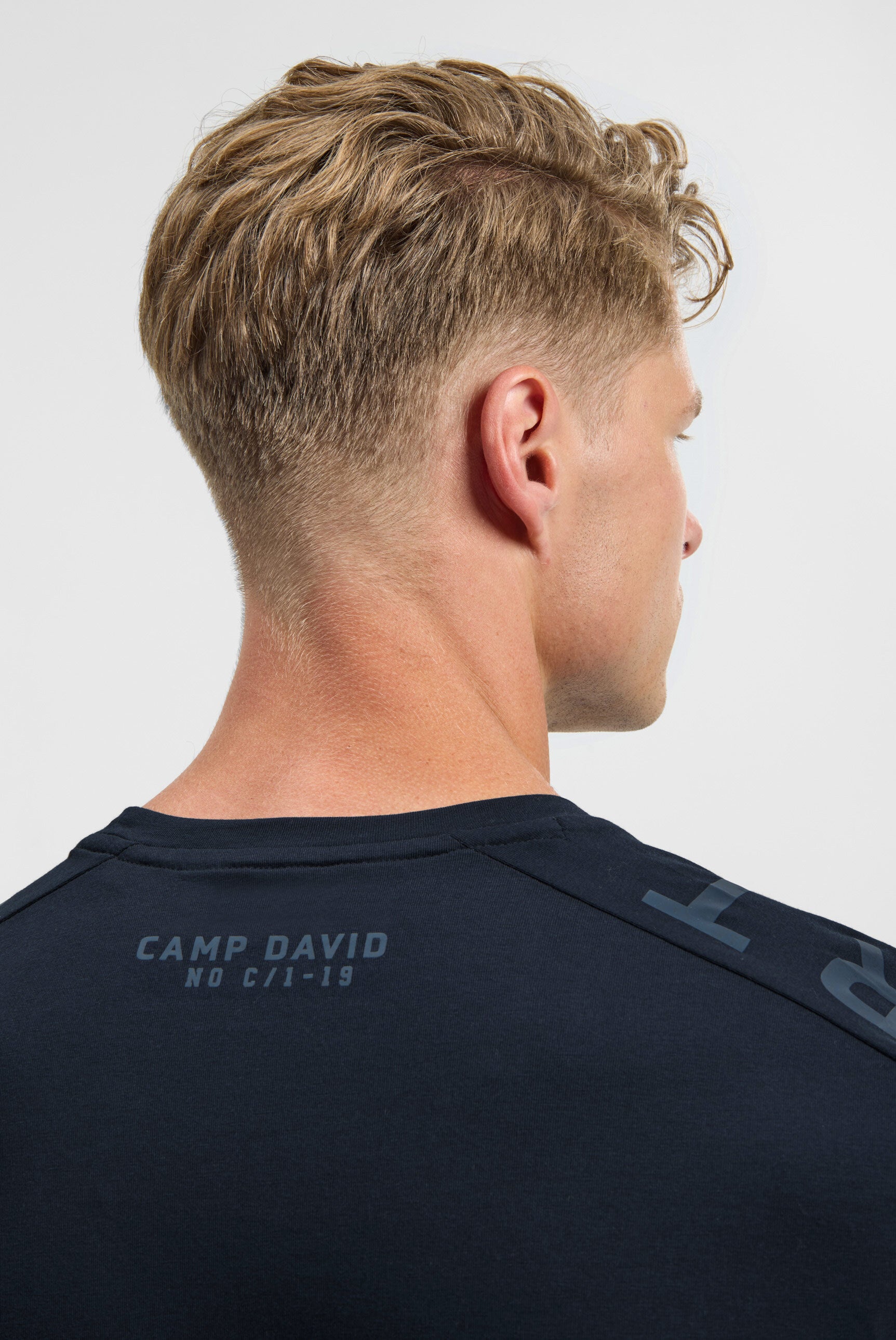 Longsleeve mit reflektierendem Schulter-Artwork blue navy - 6