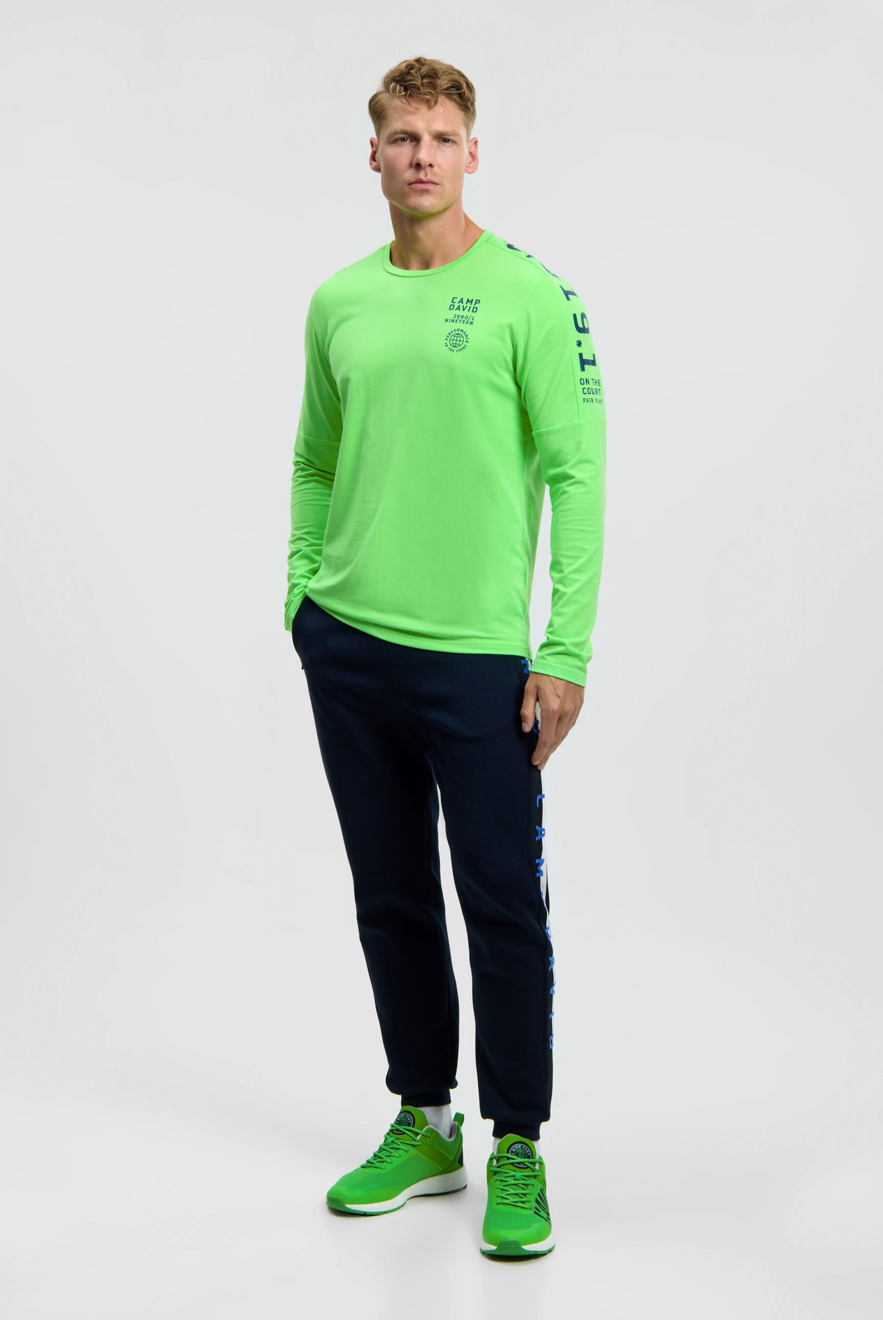 Longsleeve mit reflektierendem Schulter-Artwork tech green