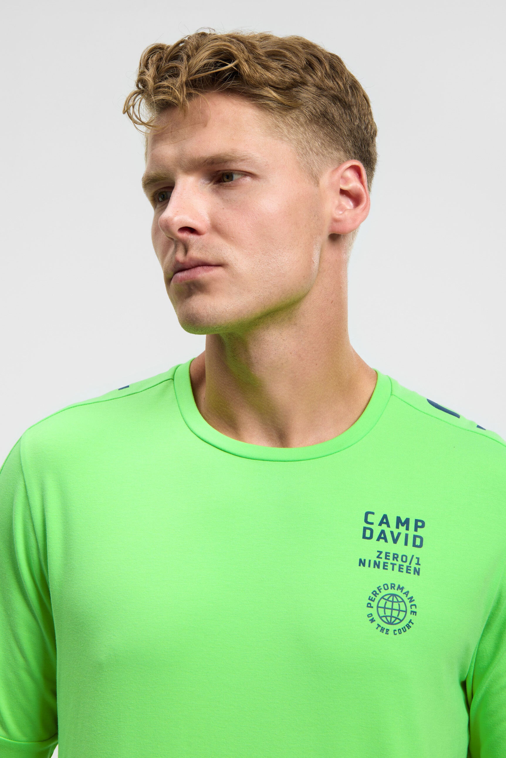 Longsleeve mit reflektierendem Schulter-Artwork tech green - 4