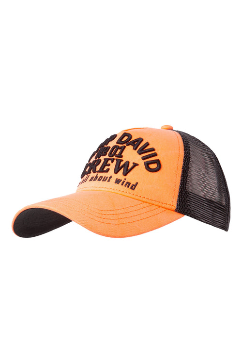 Czapka typu trucker z haftowanym logo 3D