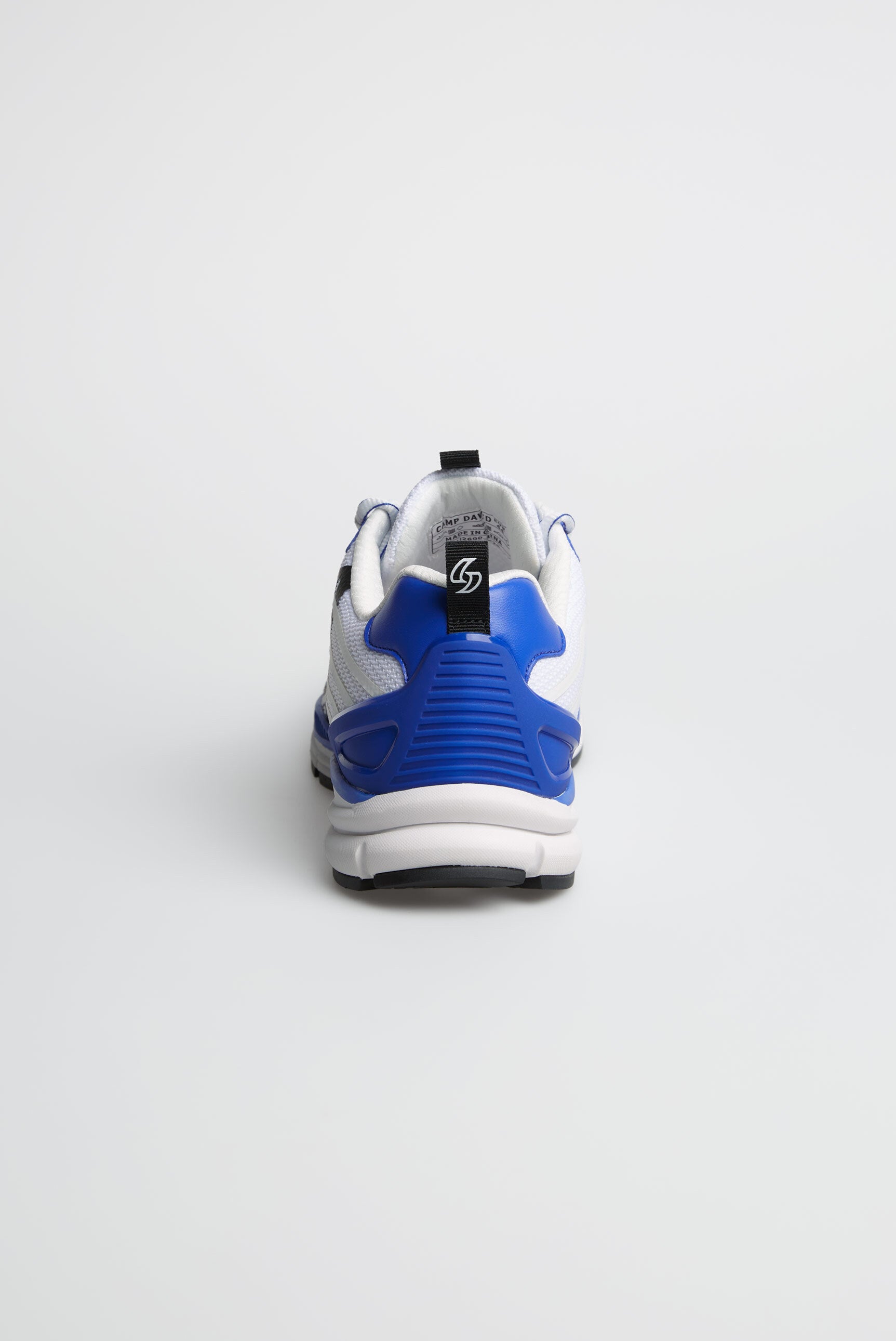 Leichter Sneaker im Knit-Design mit Rubber Artwork