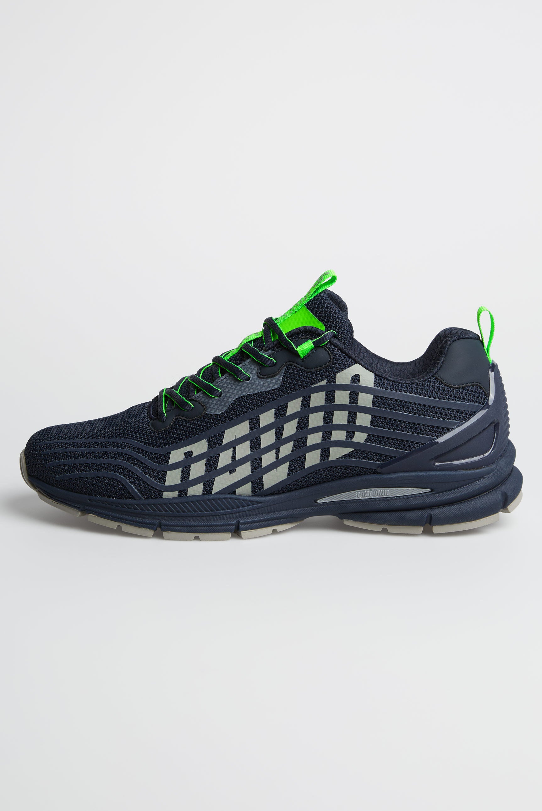 Leichter Sneaker im Knit-Design mit Rubber Artwork