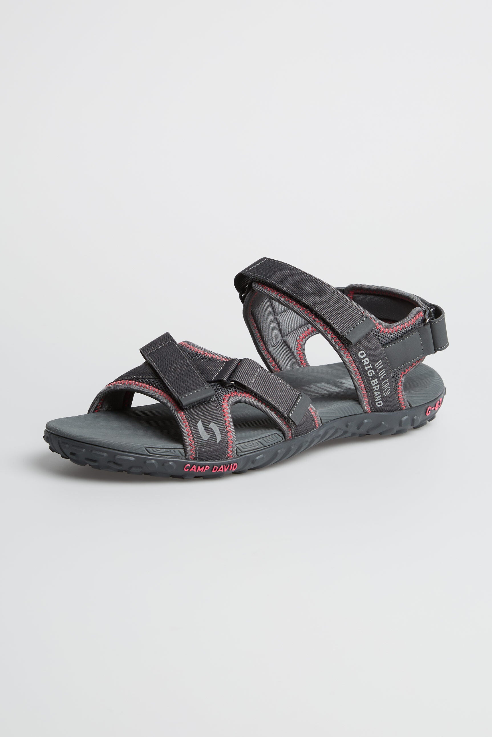 Sandale im Trekking-Design
