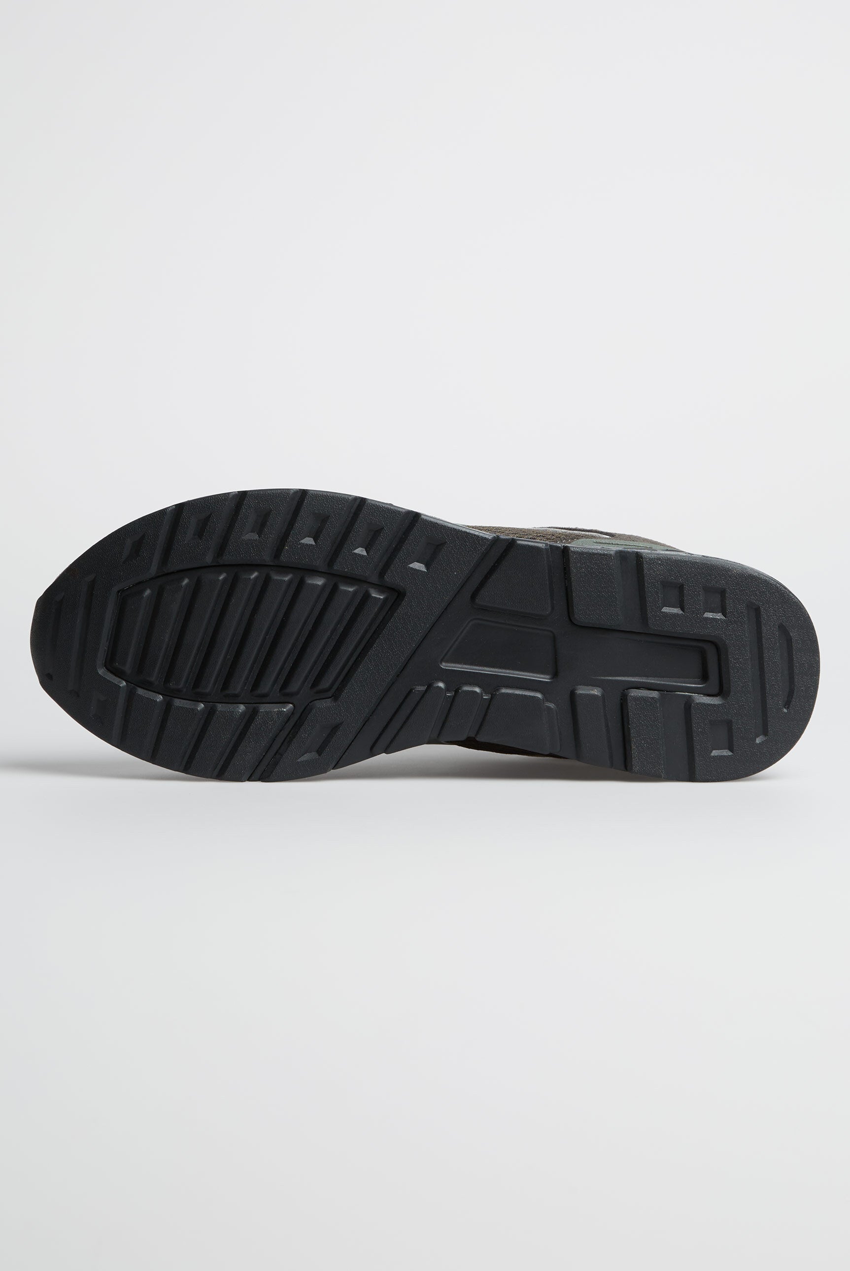Miejskie sneakersy z mieszanki materiałów z podeszwą z logo - 8