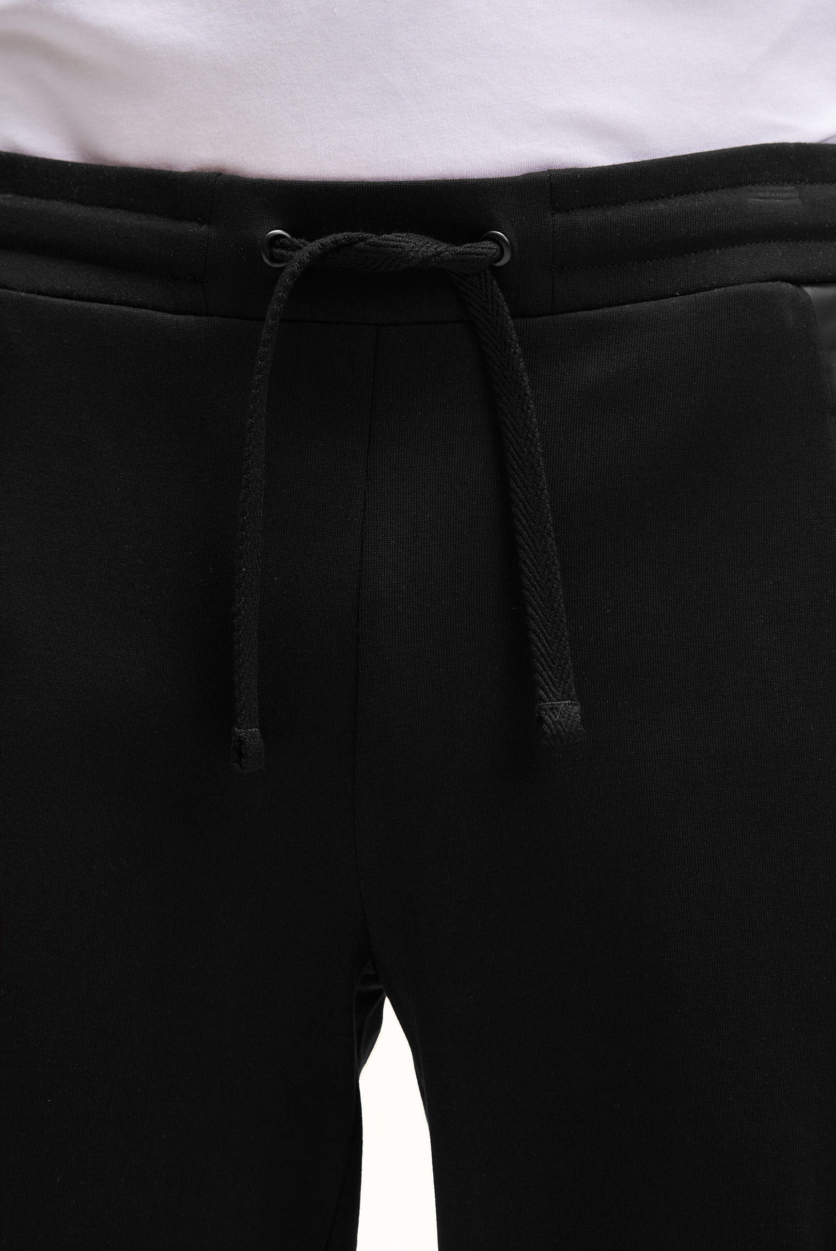 Jogginghose aus Interlock mit Seitentapes black - 4