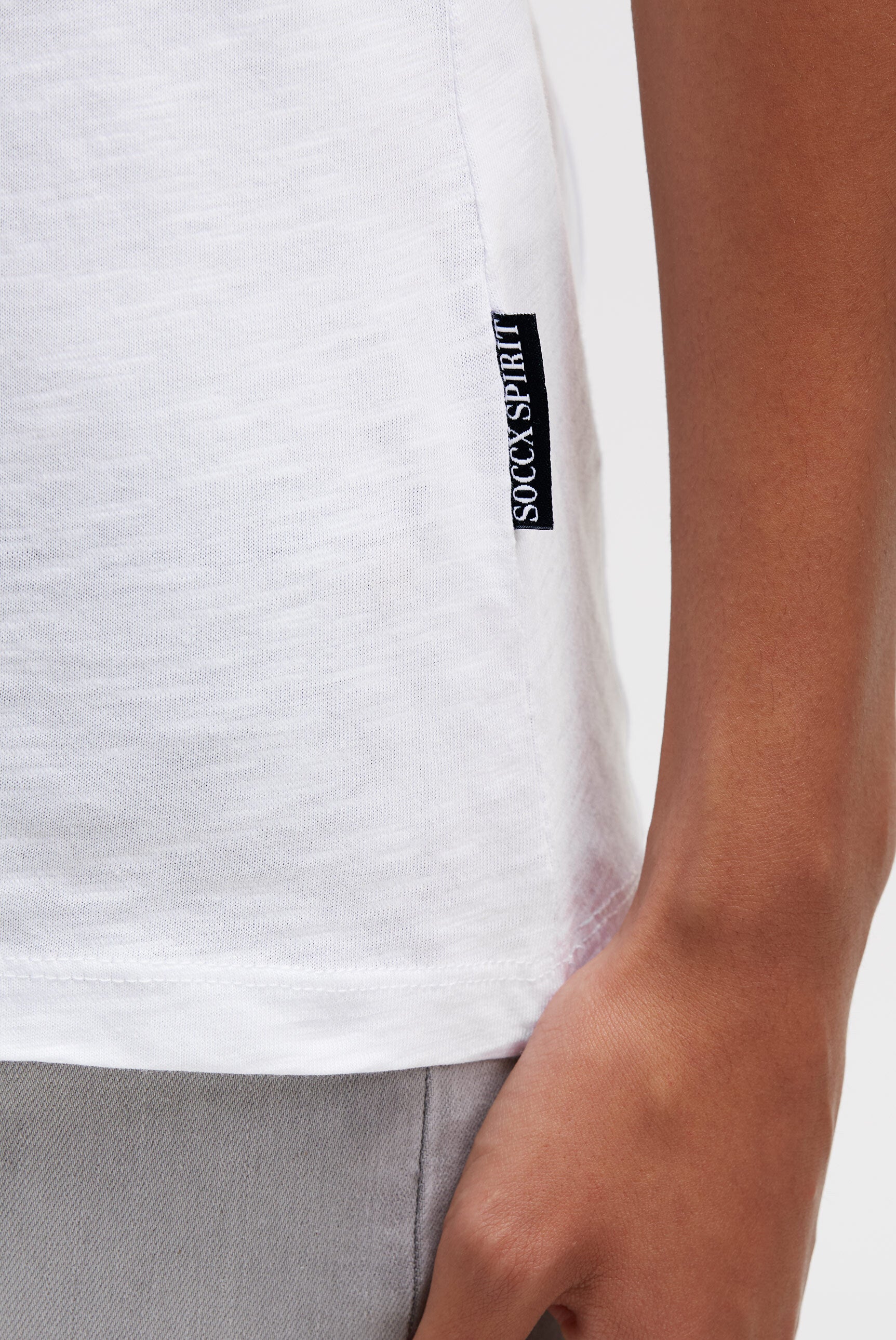 Koszulka z dekoltem łódkowym i nadrukiem - 7