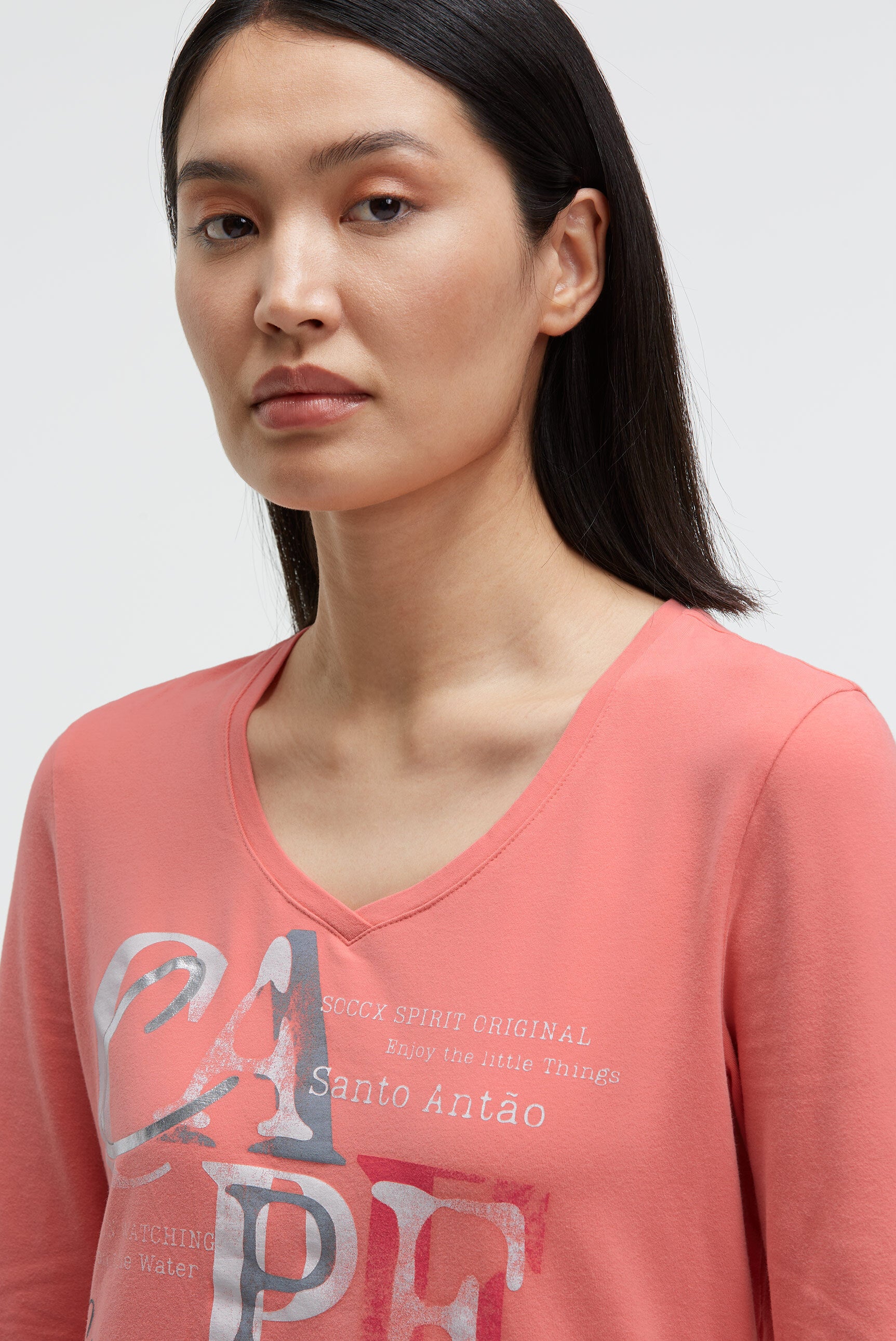 Koszulka z długim rękawem, dekoltem w serek i nadrukowanym napisem