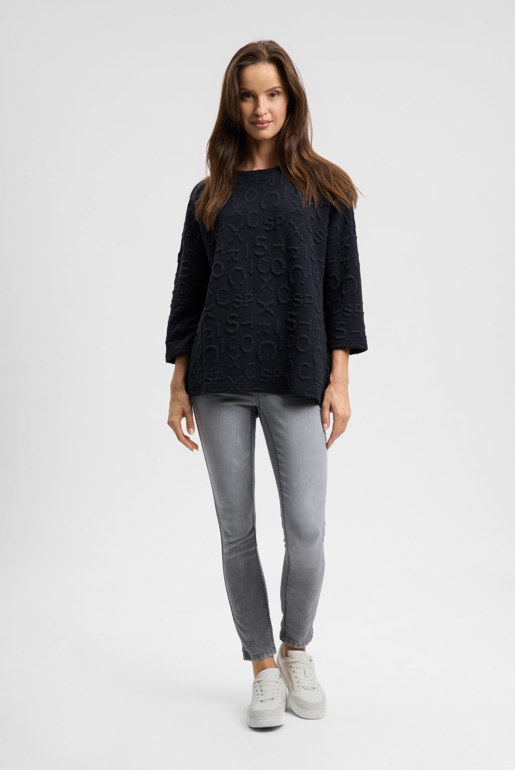 Bluza z fakturą i intarsjowaną grafiką - 3