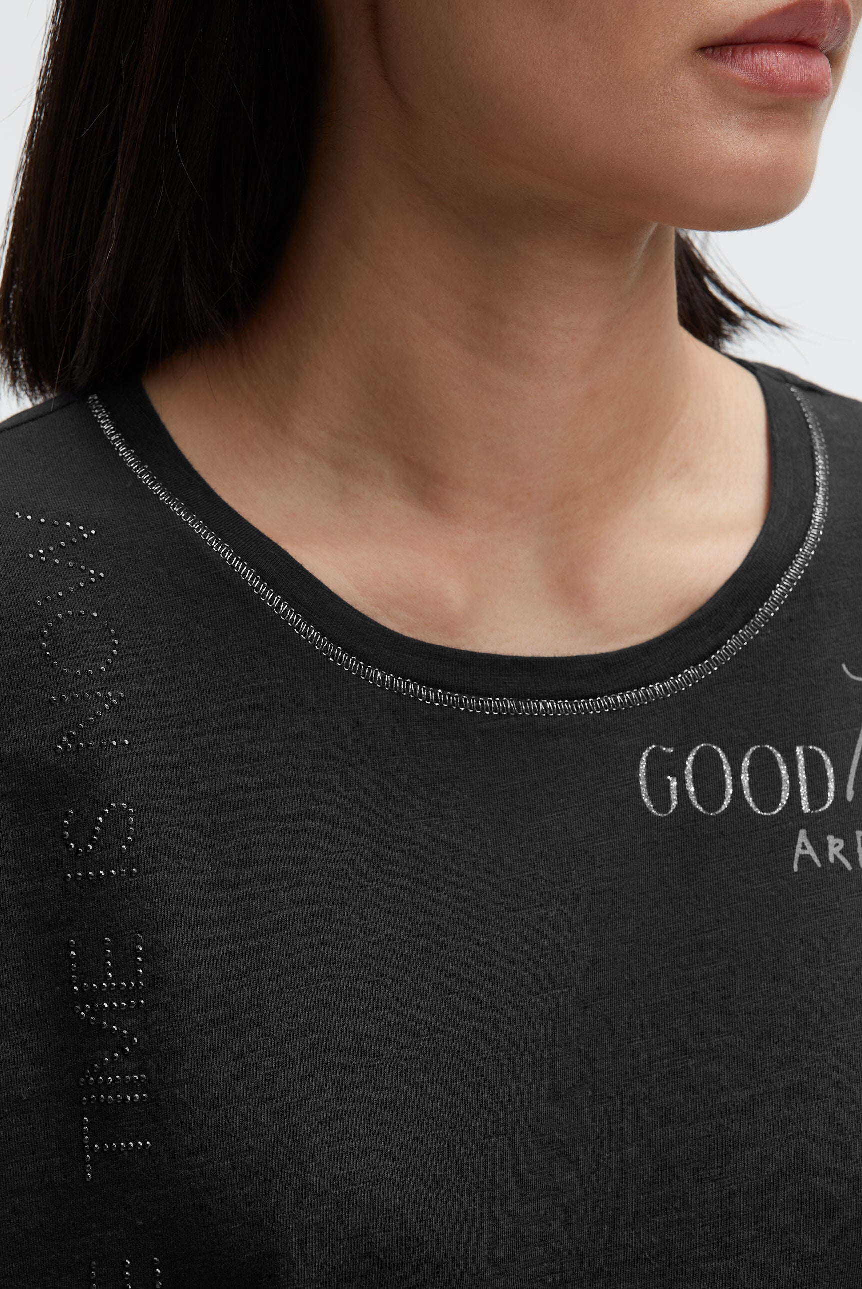 Koszulka z długim rękawem, nadrukiem i dżetami - 6