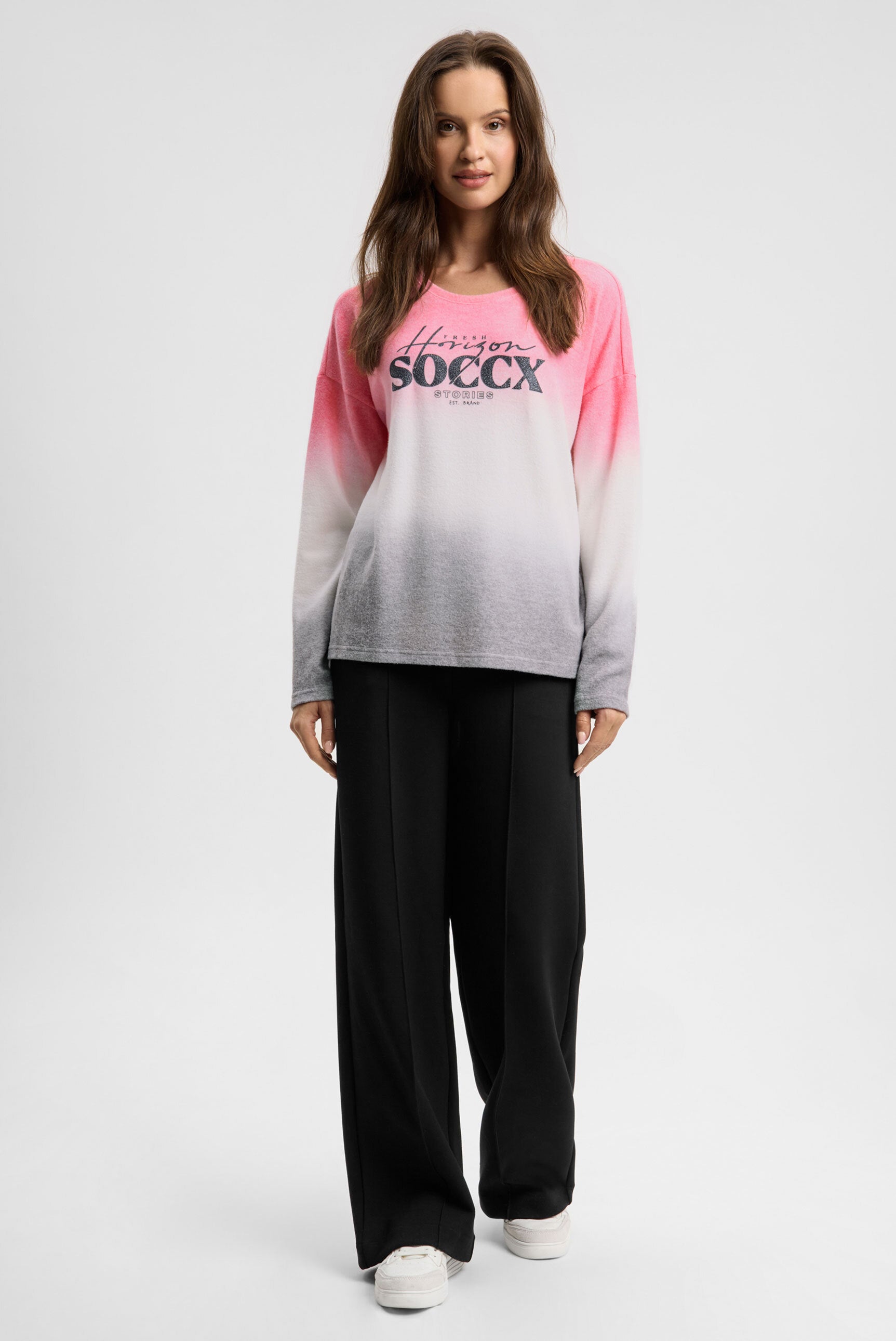 Sweter Dip Dye z puszystej dzianiny z brokatowym logo
