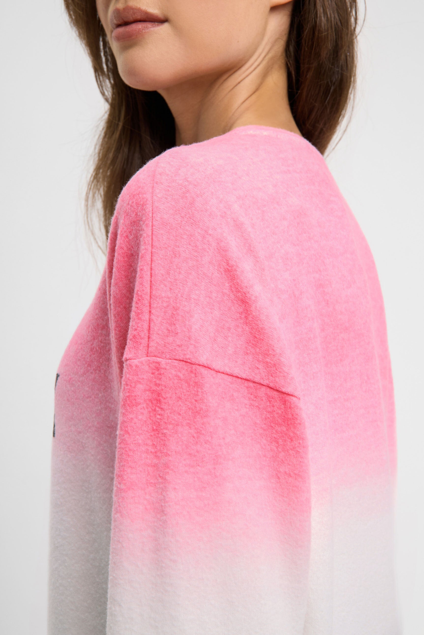 Sweter Dip Dye z puszystej dzianiny z brokatowym logo - 6