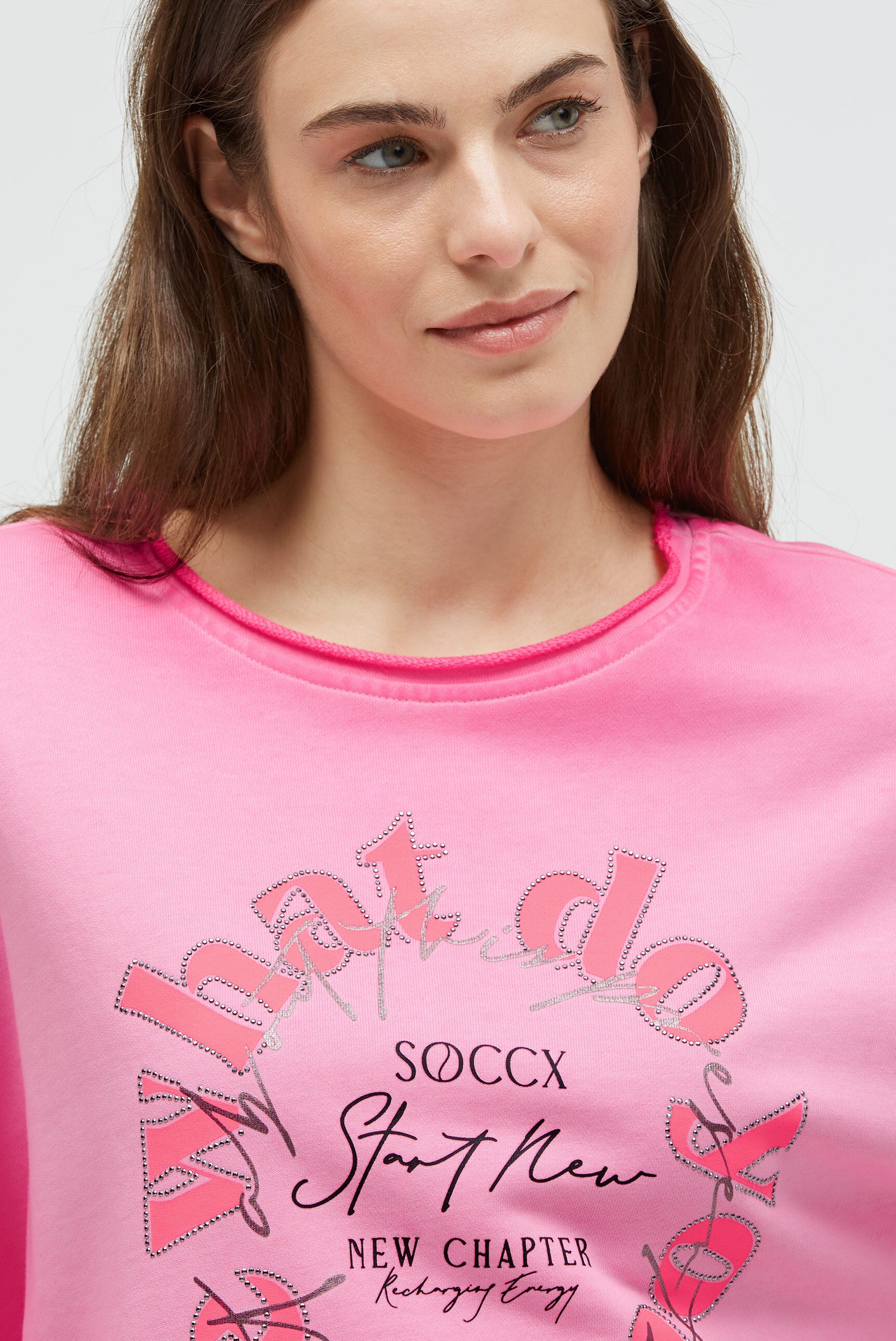 Bluza Oil Dyed z krótkim rękawem i nadrukiem z przodu