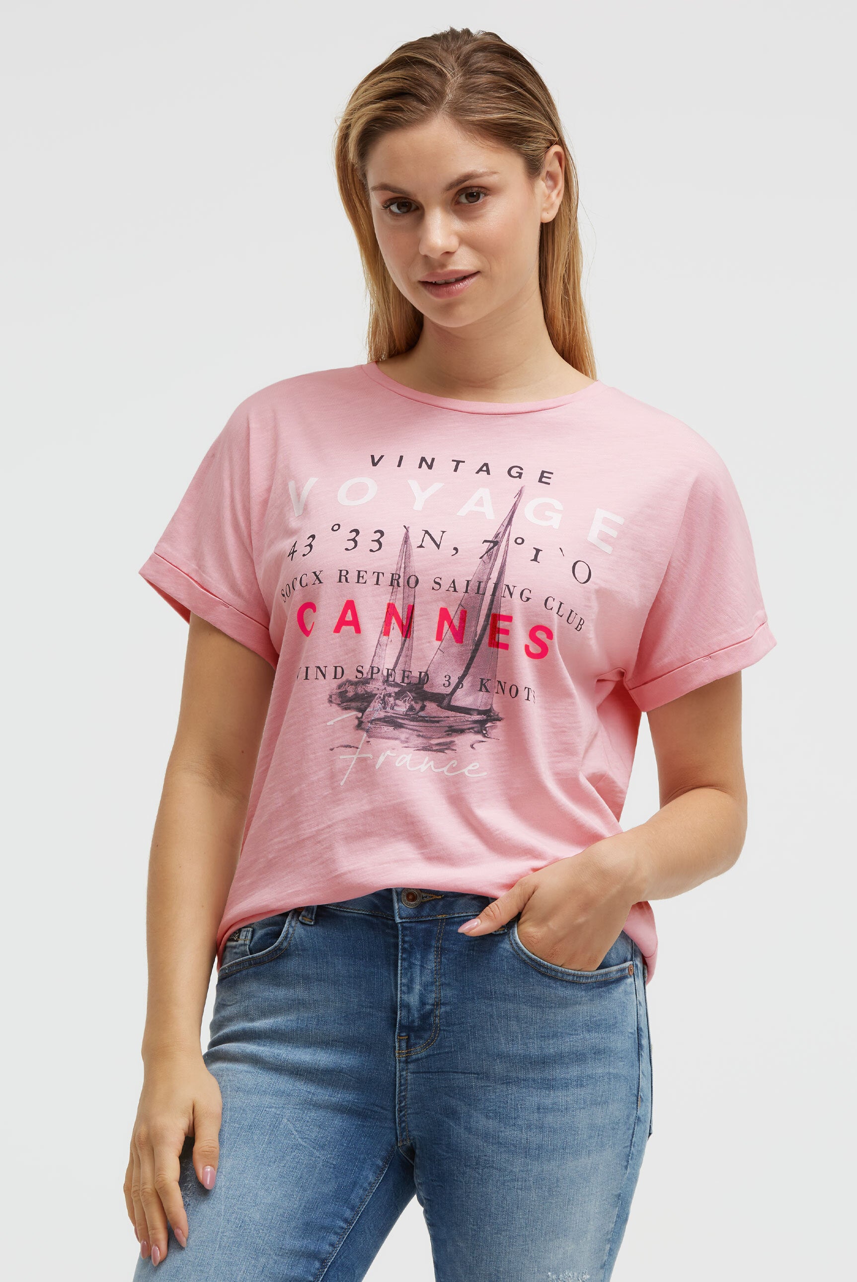 Rundhalsshirt mit Label Print - 2
