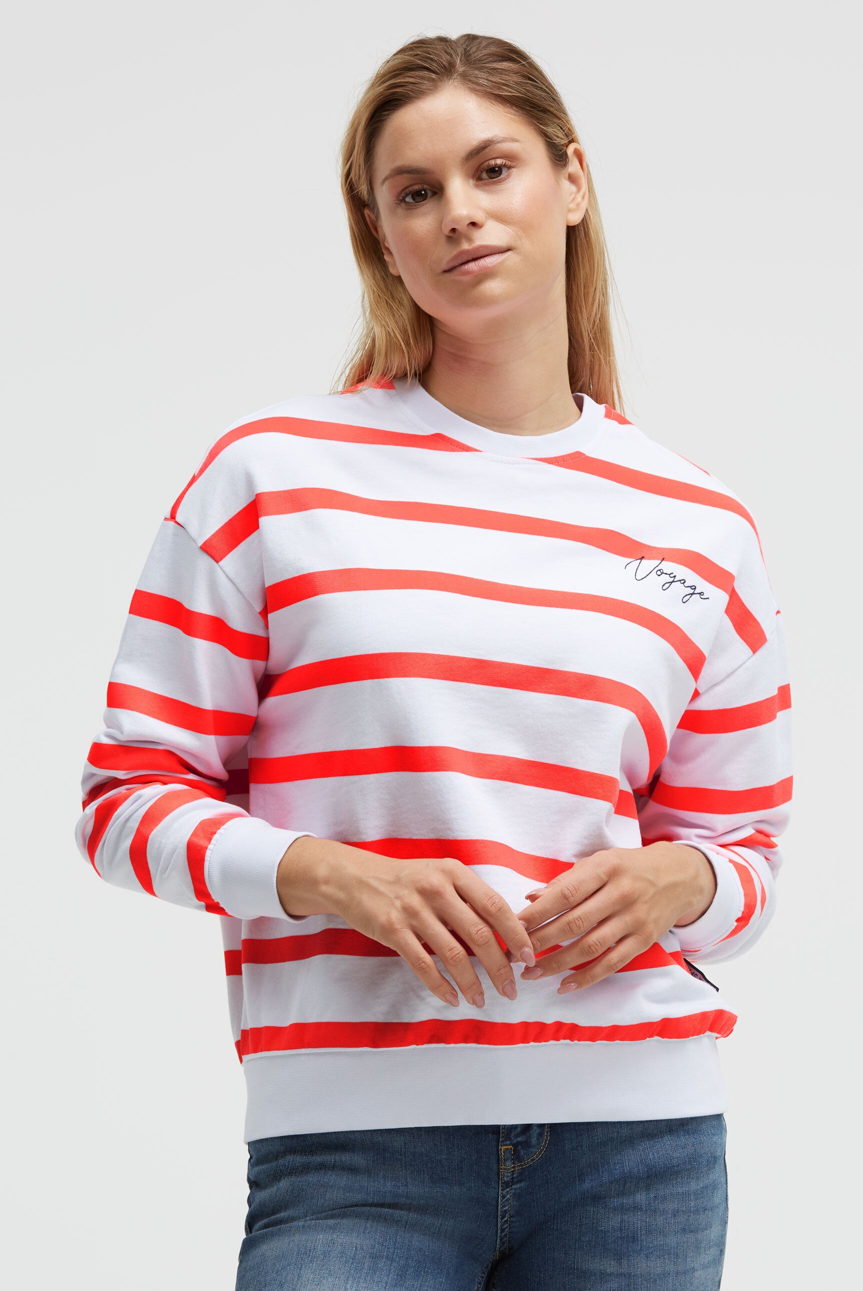 Bluza w paskami z haftem