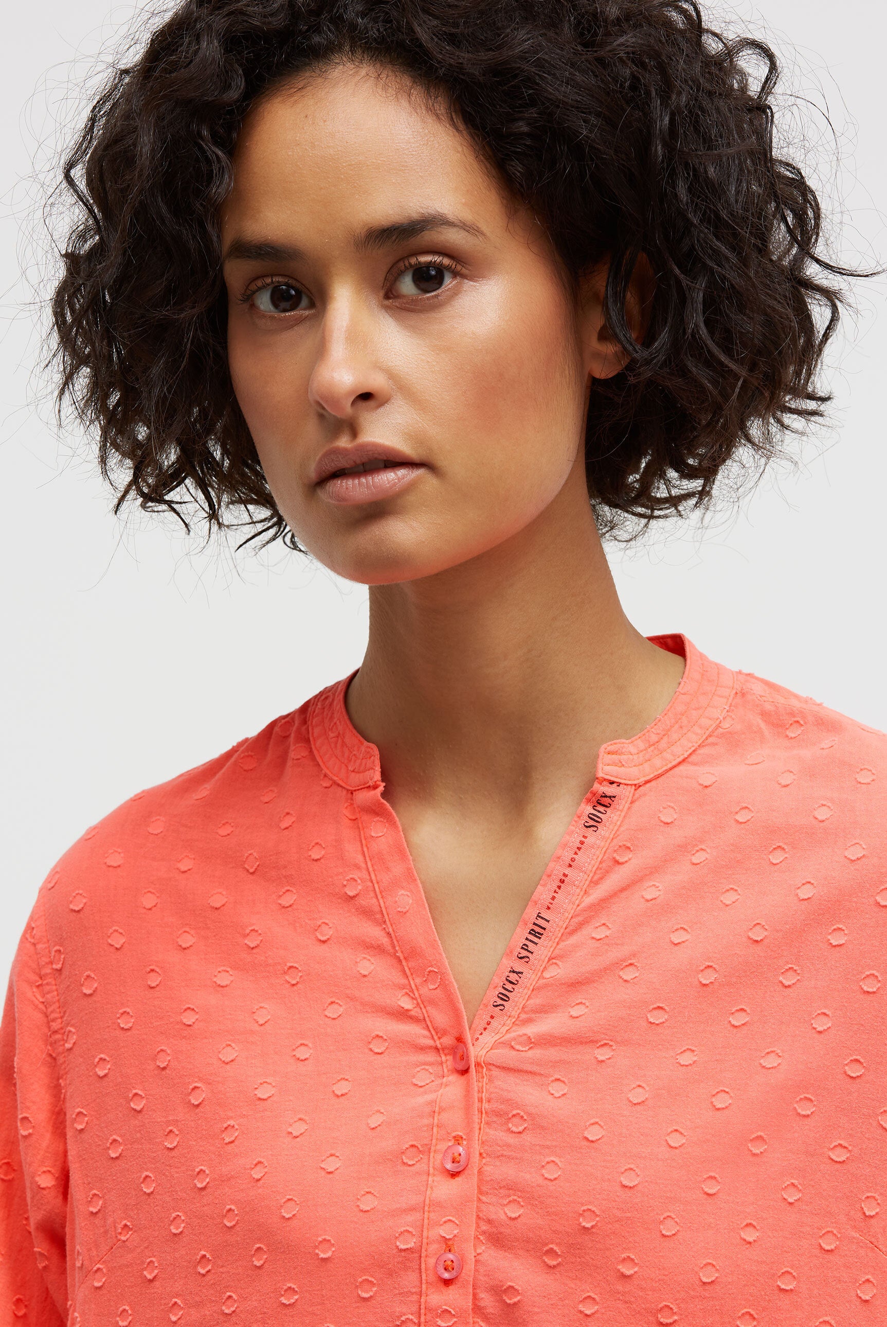 Langarmbluse mit Tunika-Ausschnitt und Prints red neon - 4