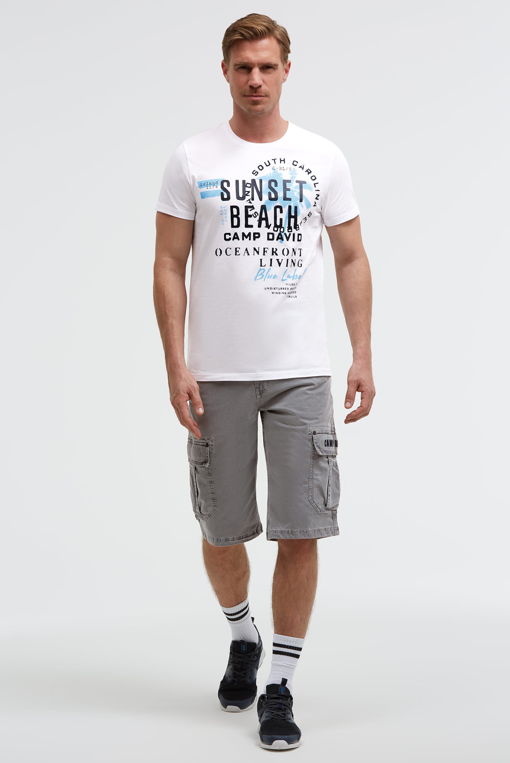 T-shirt z okrągłym dekoltem i grafiką
