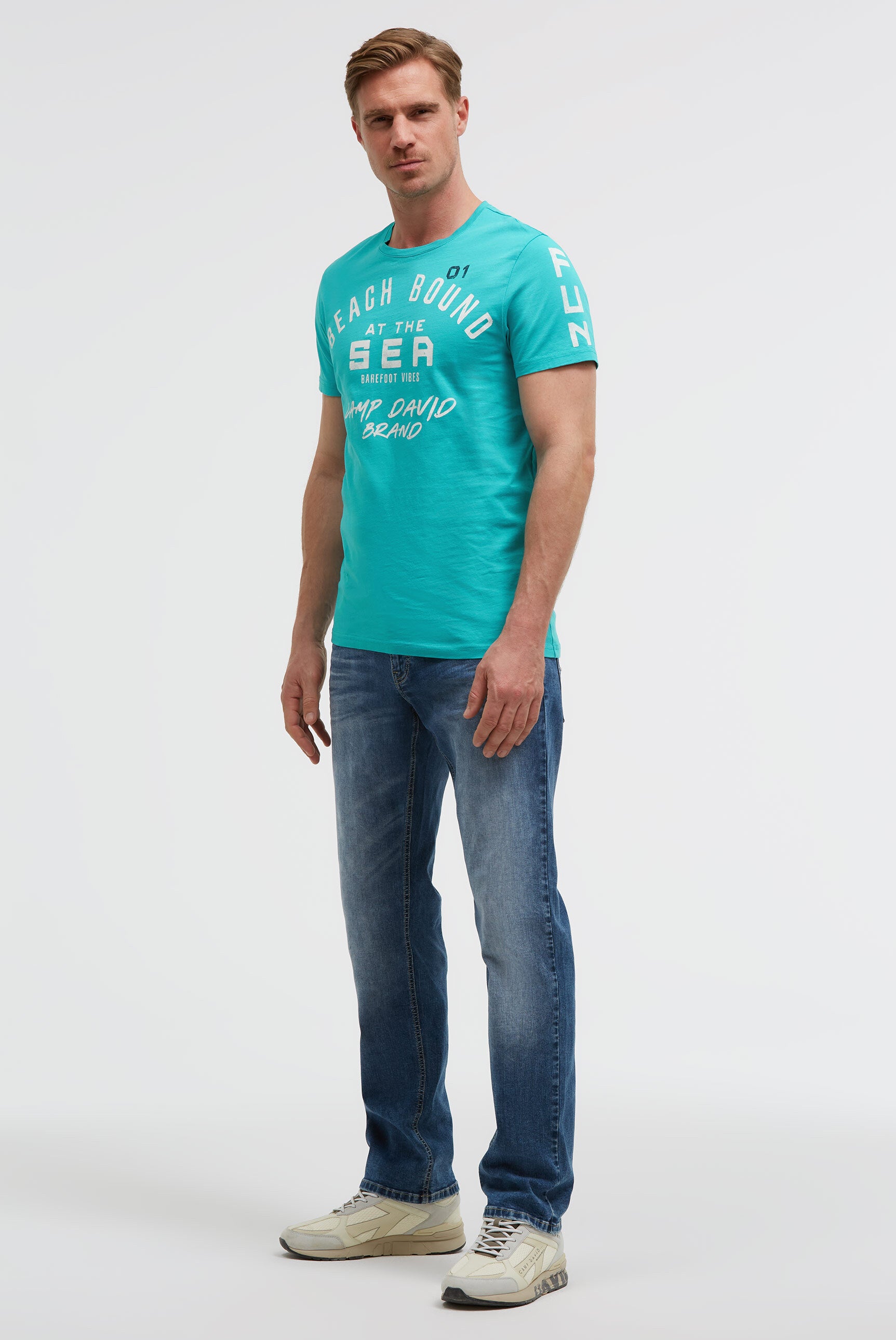 T-shirt z okrągłym dekoltem i grafikami - 3