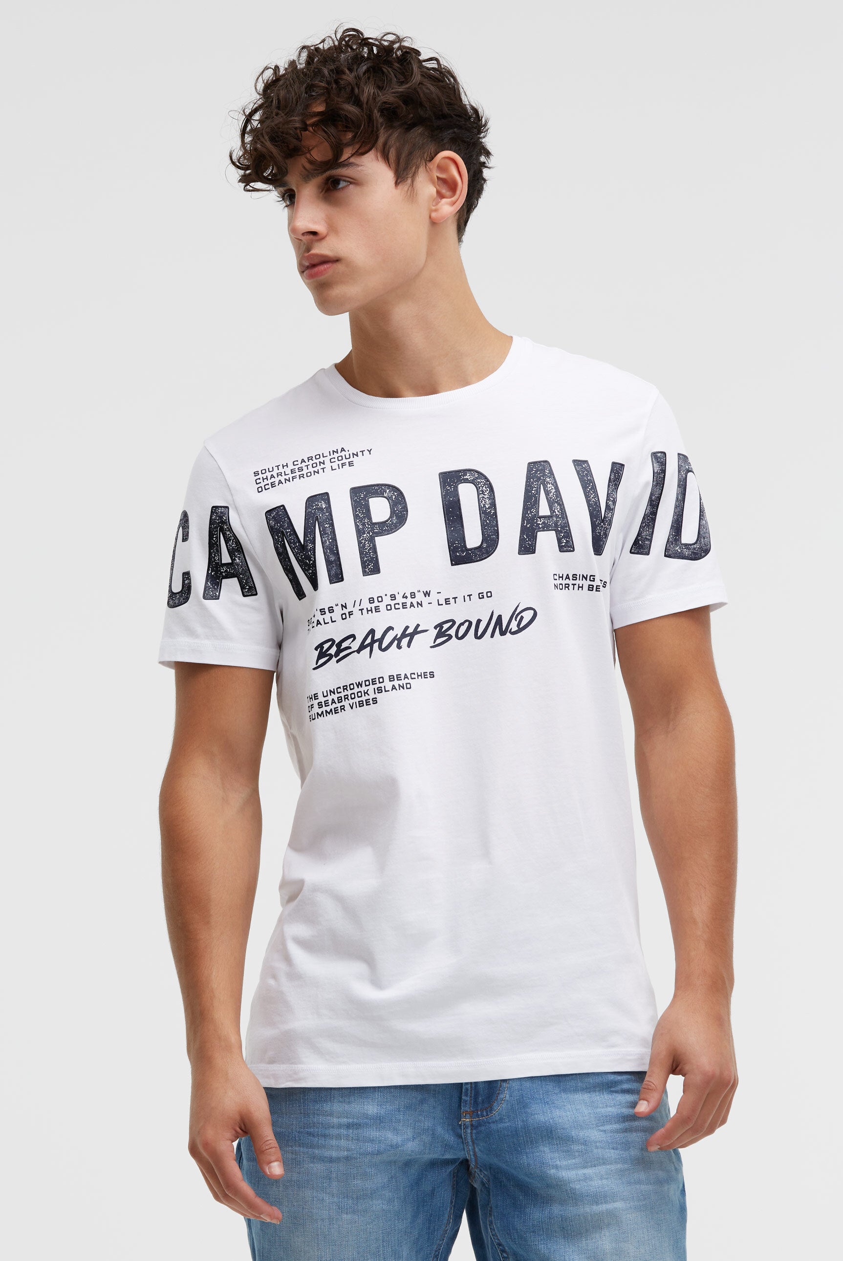 T-shirt z wyrazistym nadrukowanym logo - 2