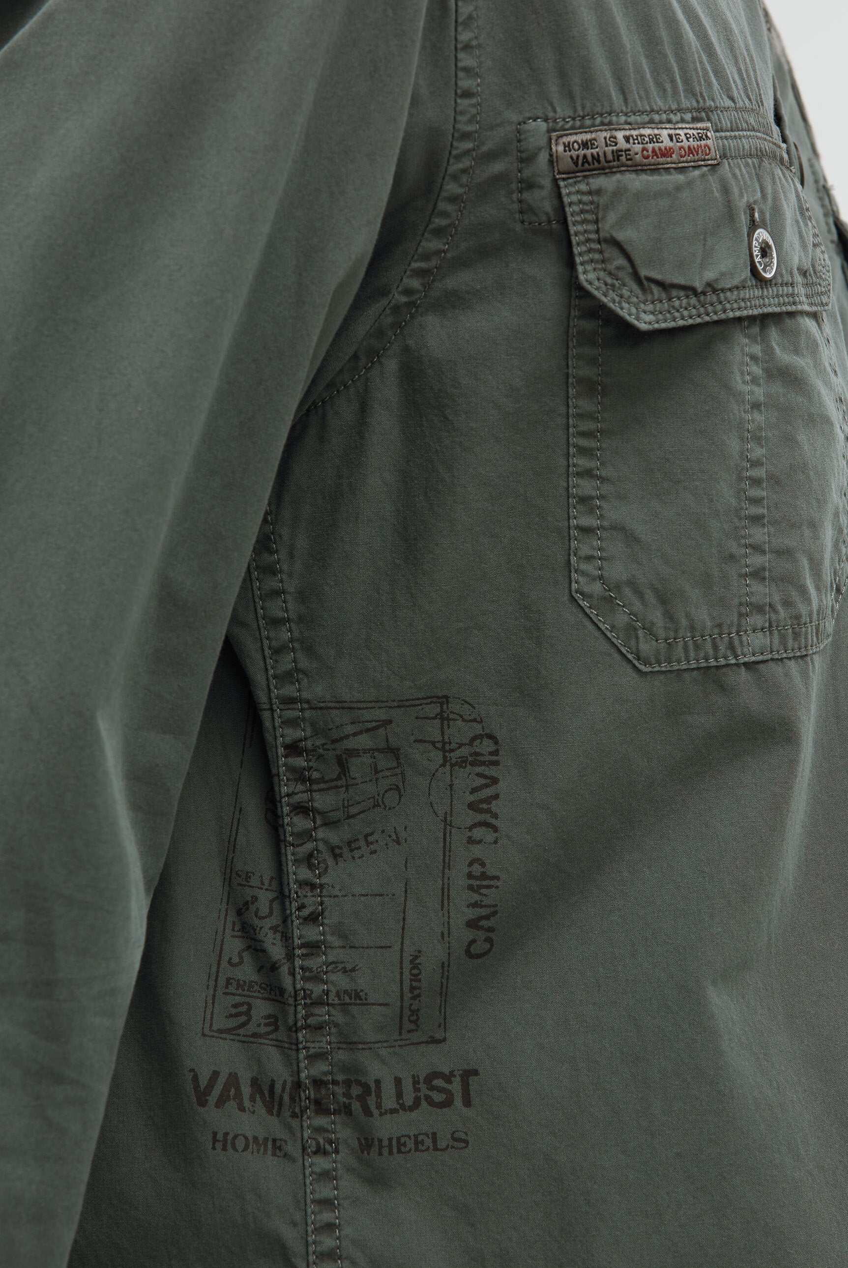 Koszula cargo z długim rękawem i grafikami - 6