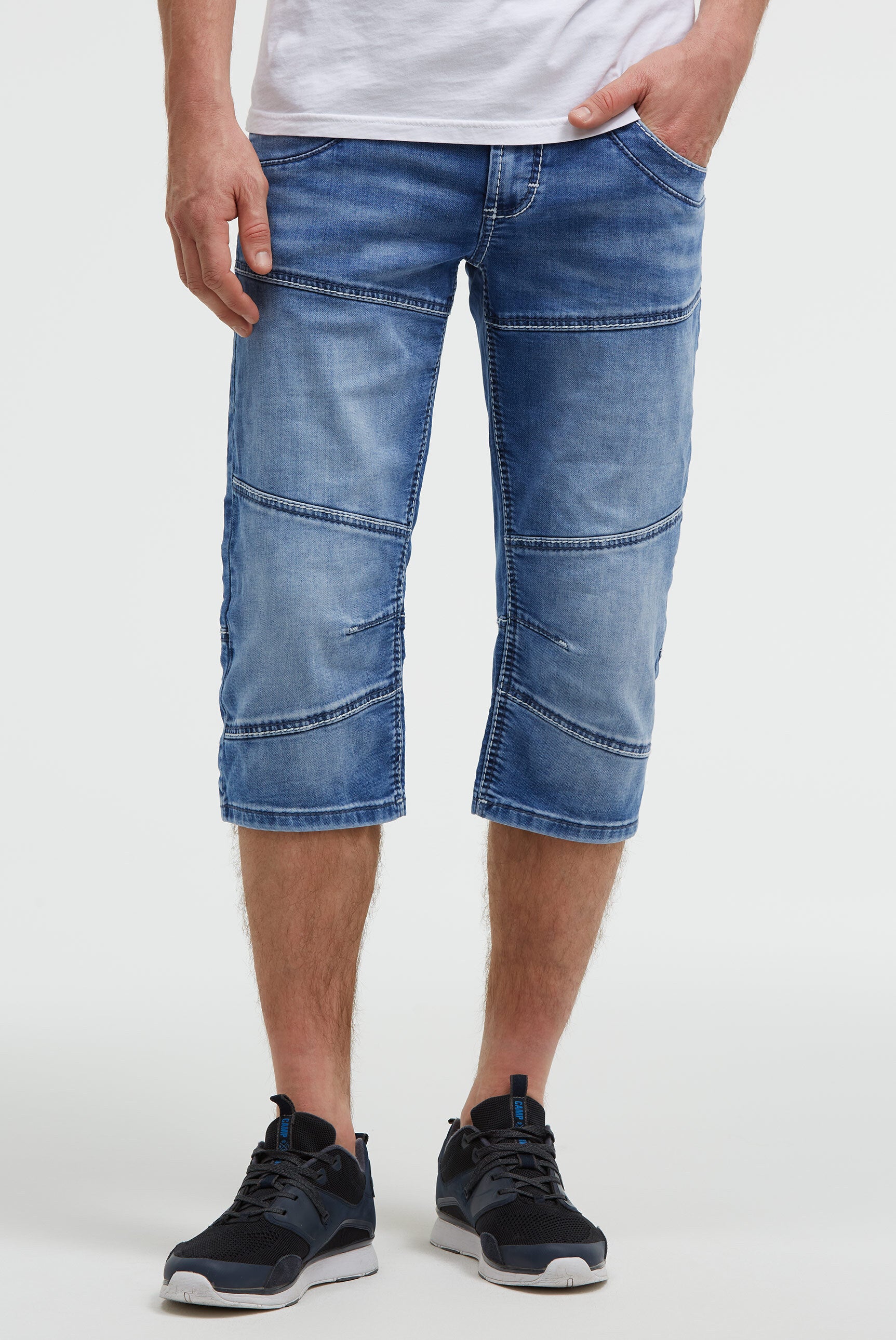 Jeansy skater HE:RY Regular Fit