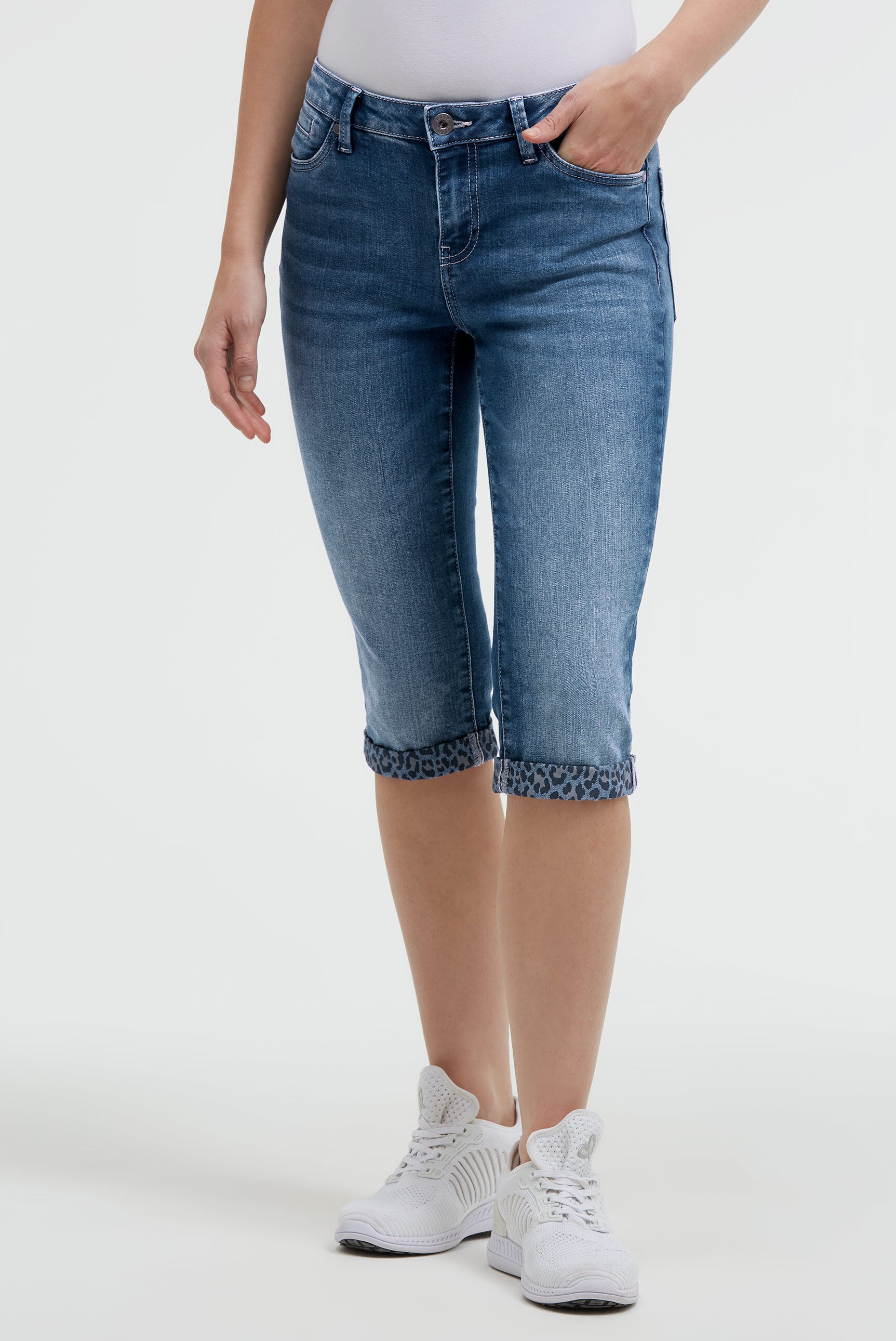 Jeansy rybaczki RO:MY Regular Fit