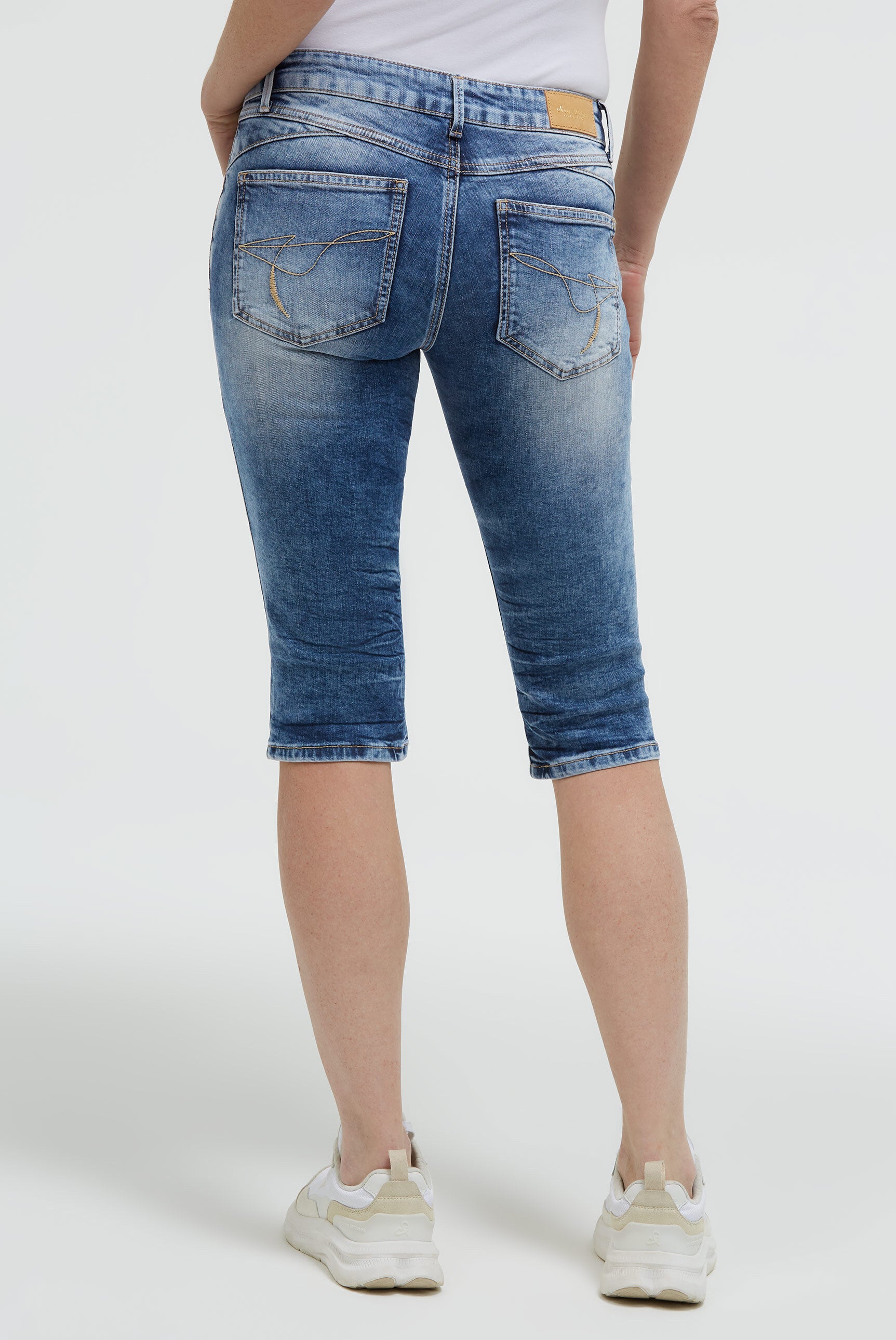 Capri Jeans MI:LO Slim Fit