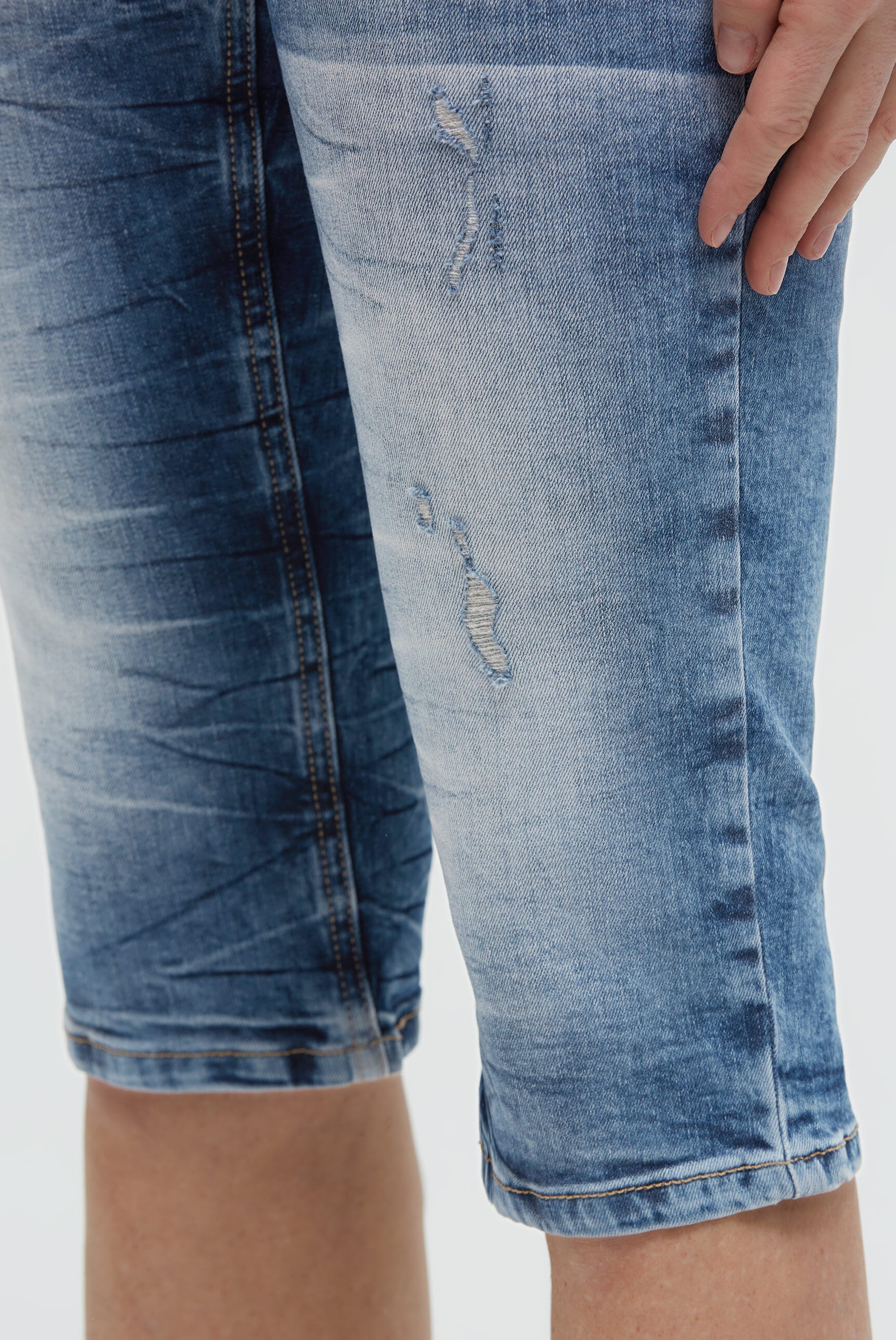 Capri Jeans MI:LO Slim Fit