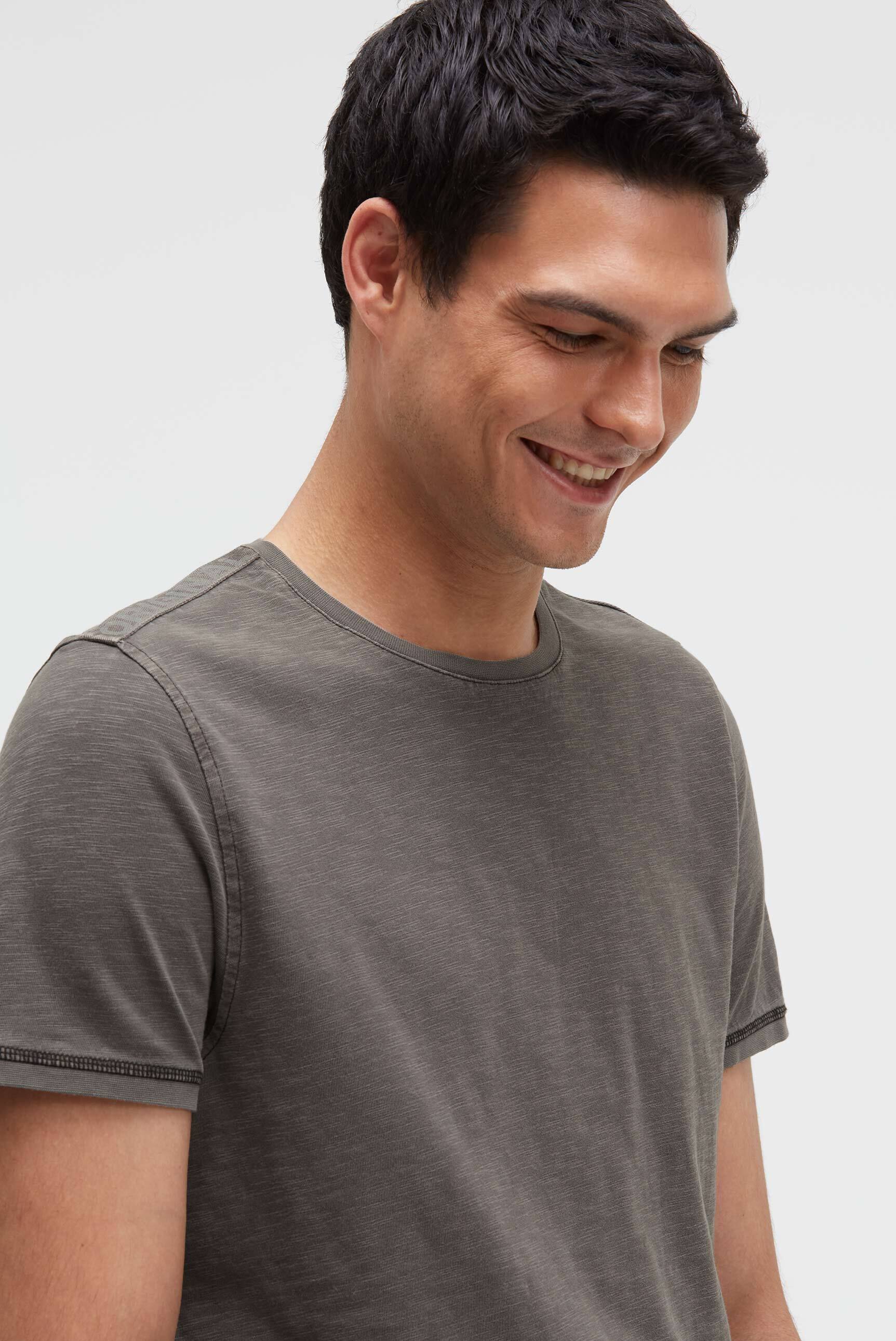 T-Shirt mit Tapes und Rücken-Print - 5