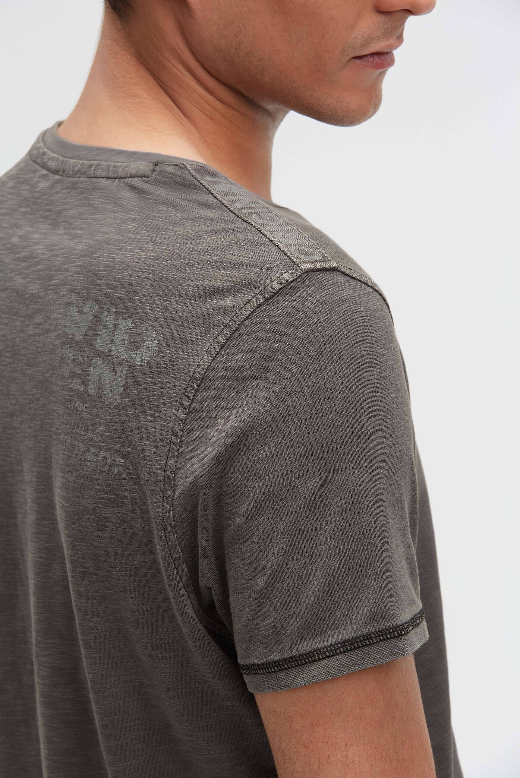 T-Shirt mit Tapes und Rücken-Print - 6