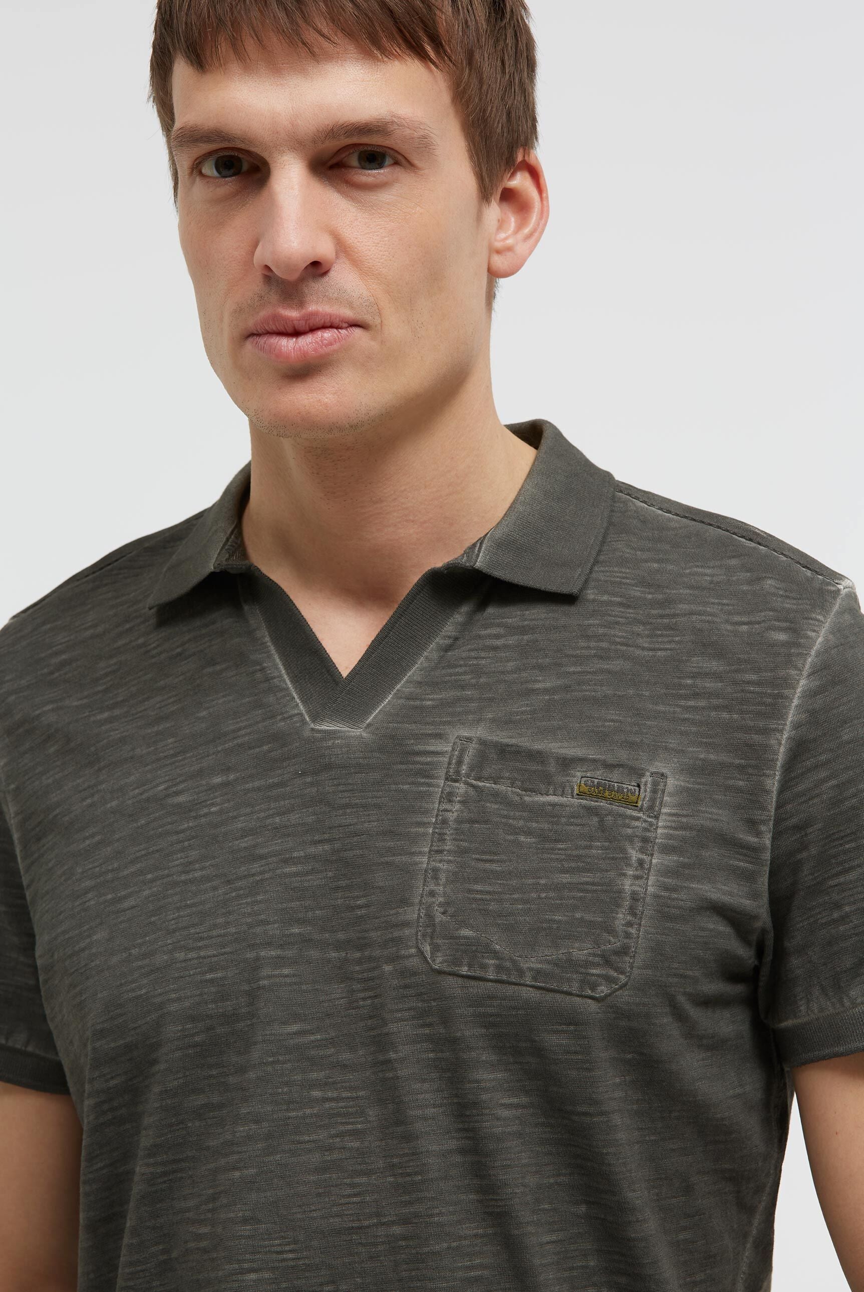 Kurzarmpolo mit V-Neck und Back-Print - 5