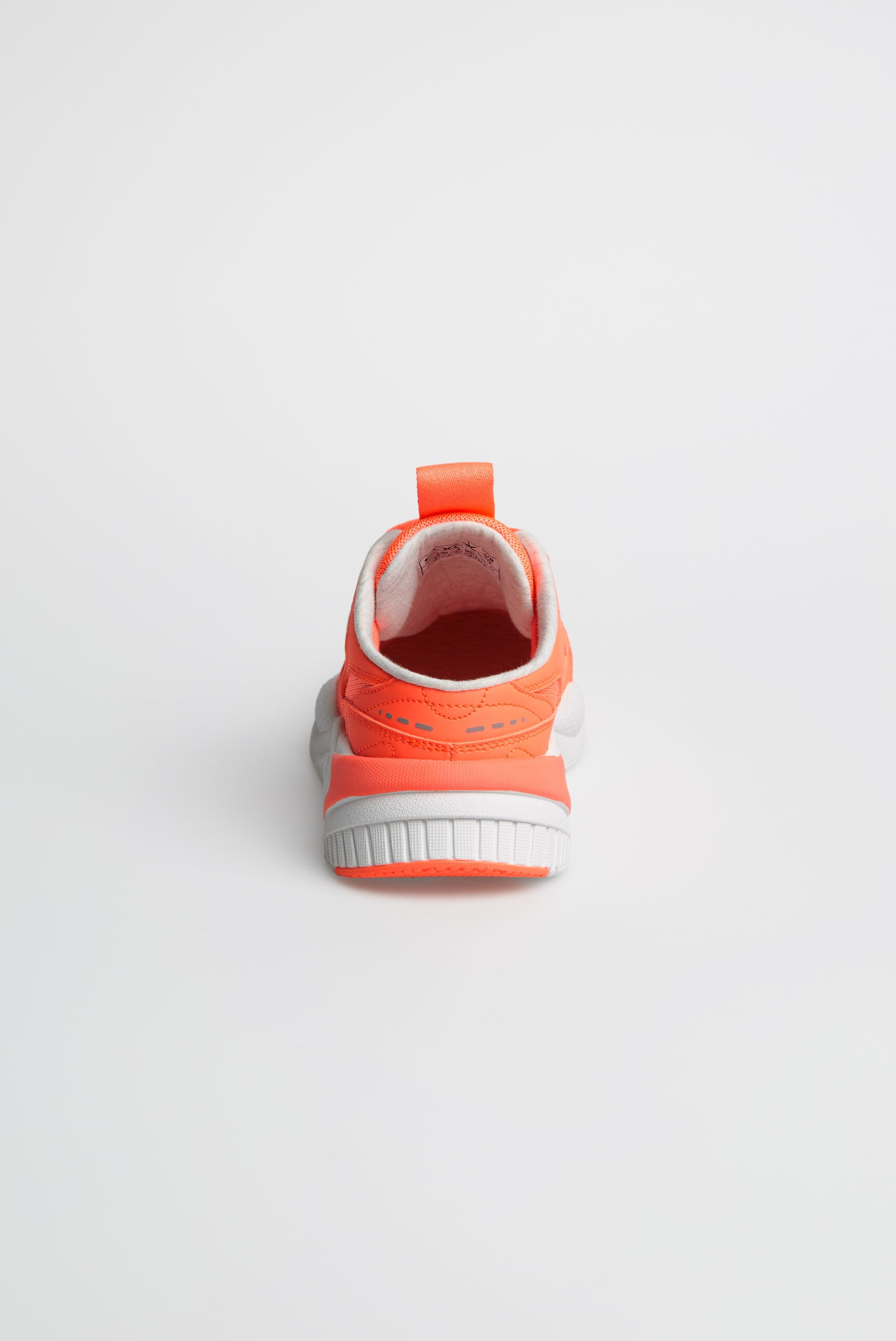 Wsuwane sneakersy z mieszanki materiałów w tym samym kolorze - 4
