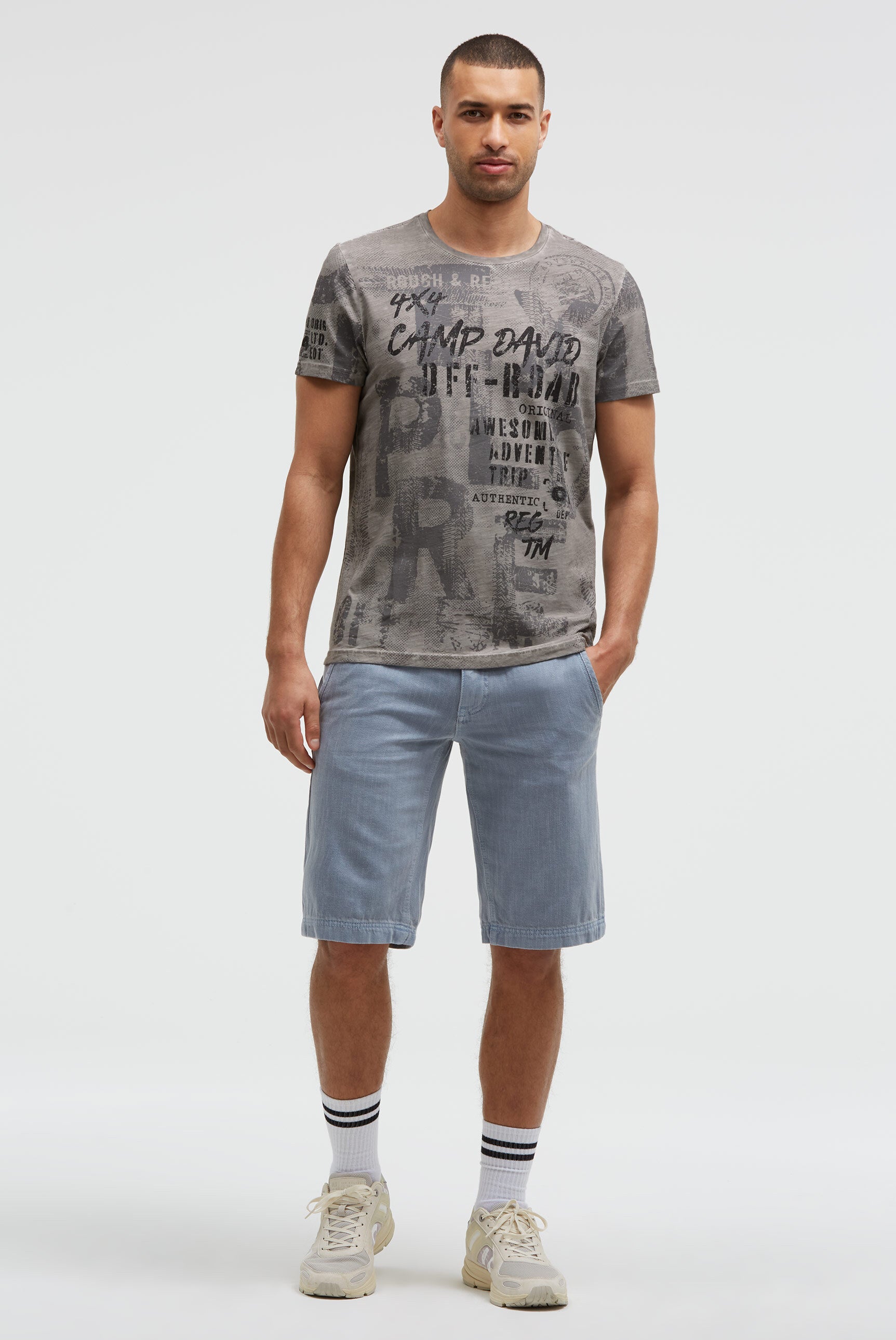 T-Shirt Rundhals mit All Over Print shadow