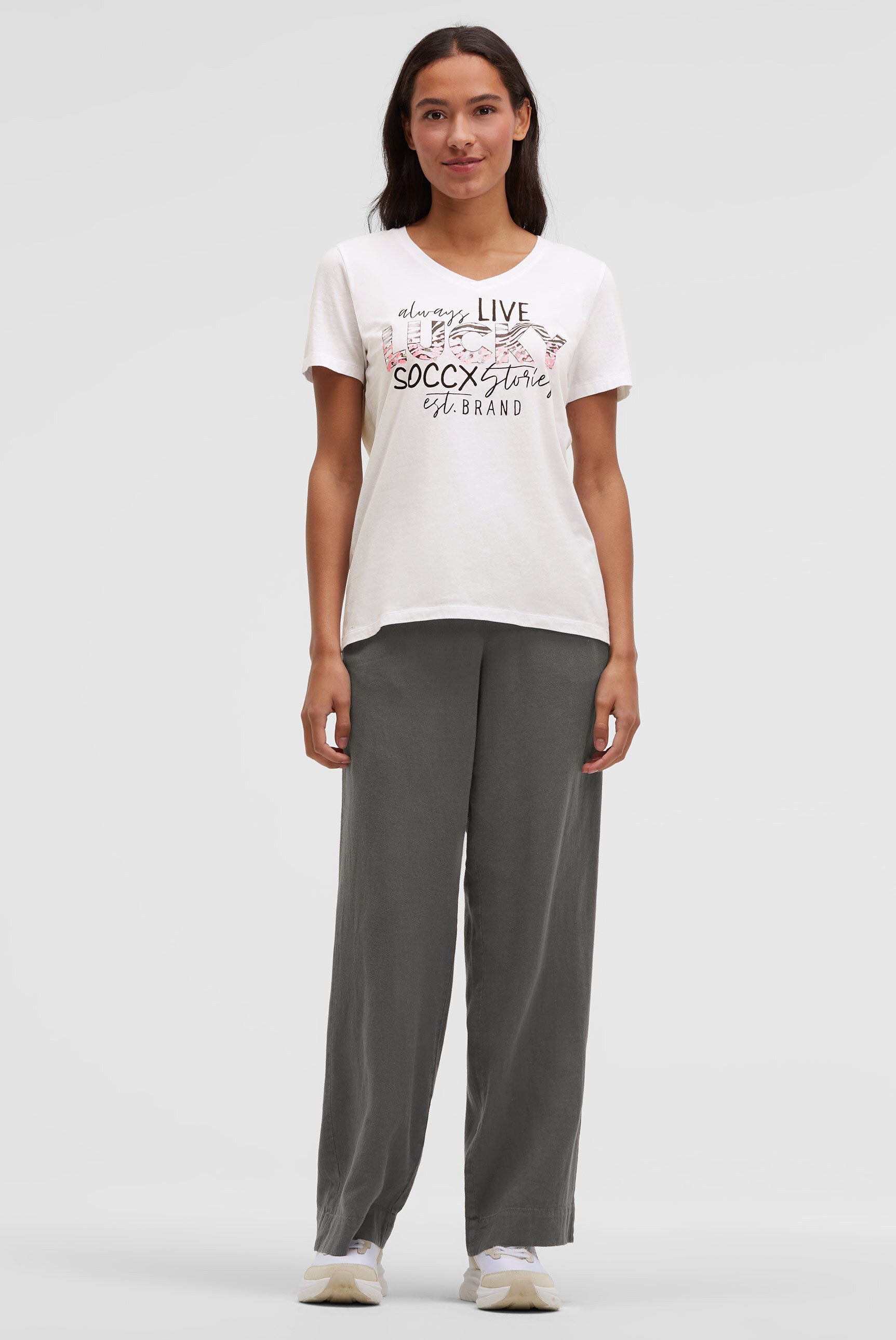 T-shirt z dekoltem w szpic i grafiką