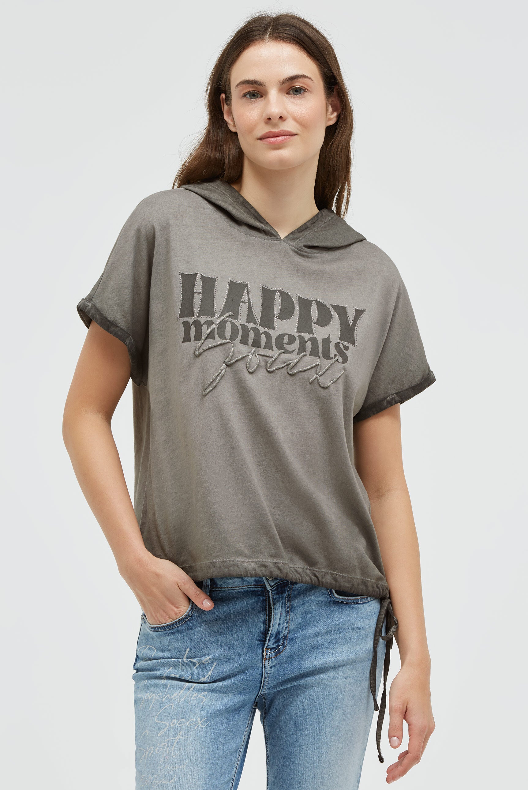 Bluzka z kapturem, nadrukiem i sznurkiem ściągającym