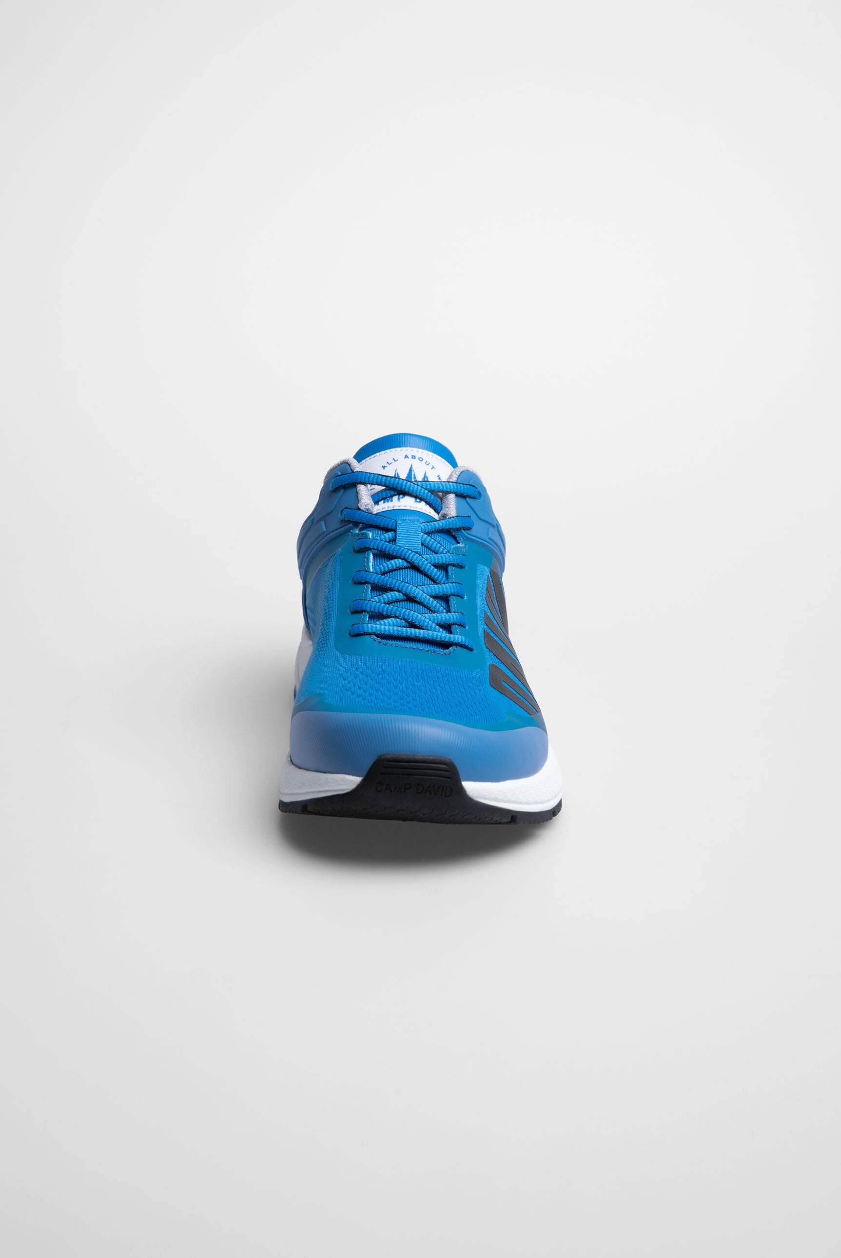 Sneaker im Jacquard-Strick mit Rubber Logo