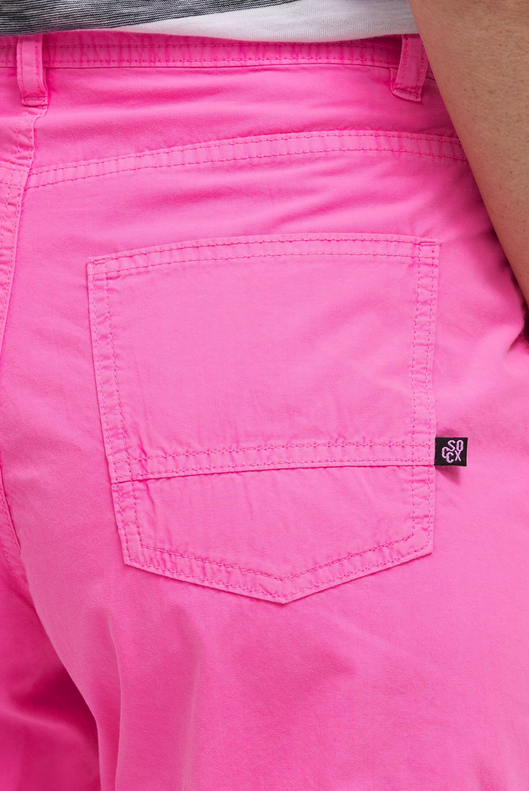 Bermudy z rozporkiem na zamek - 7