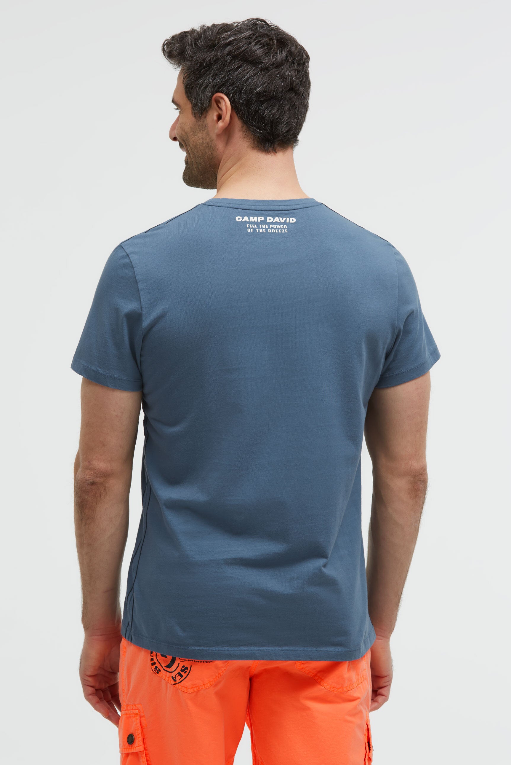 T-shirt z okrągłym dekoltem i grafiką - 5