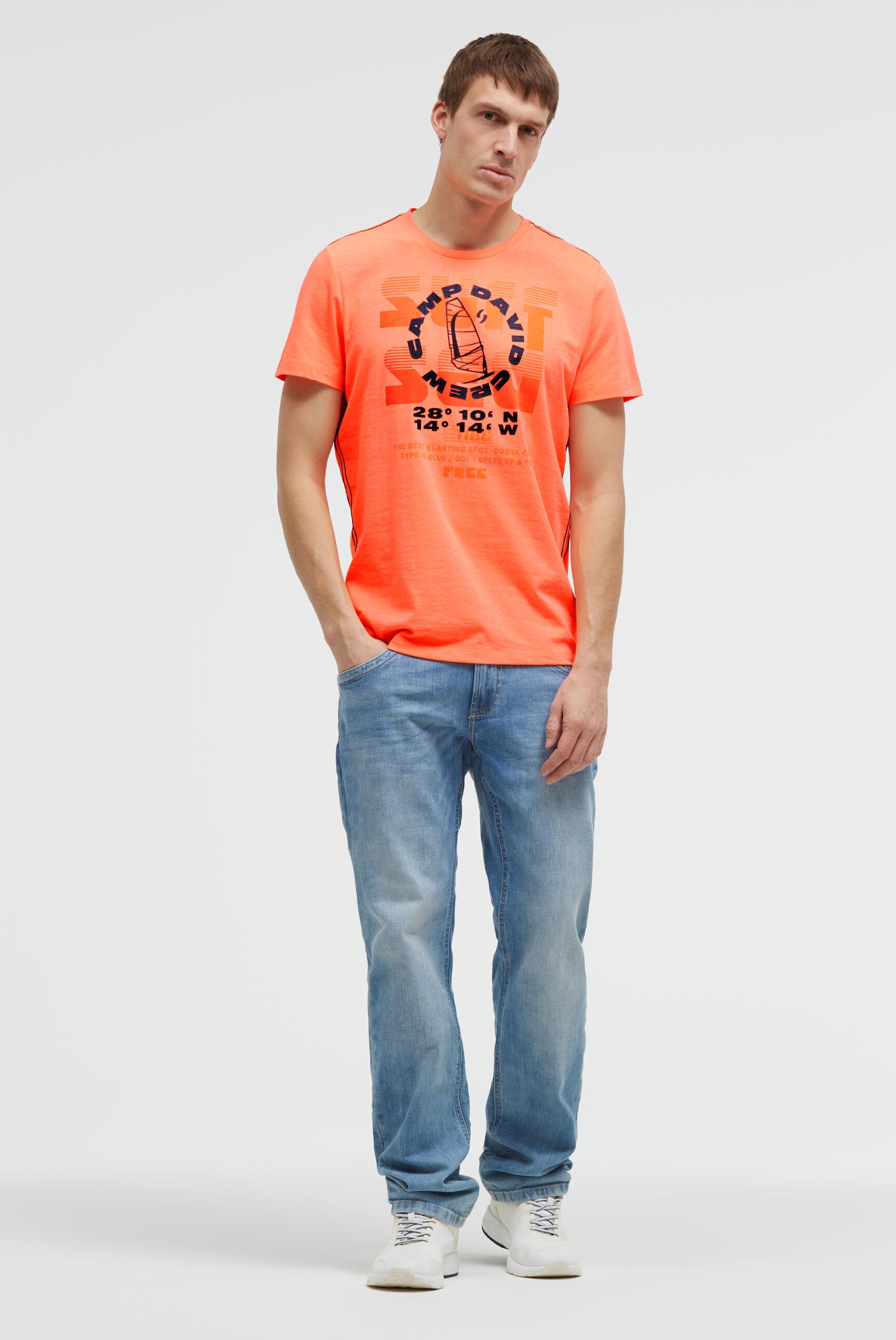 T-shirt z okrągłym dekoltem i grafiką