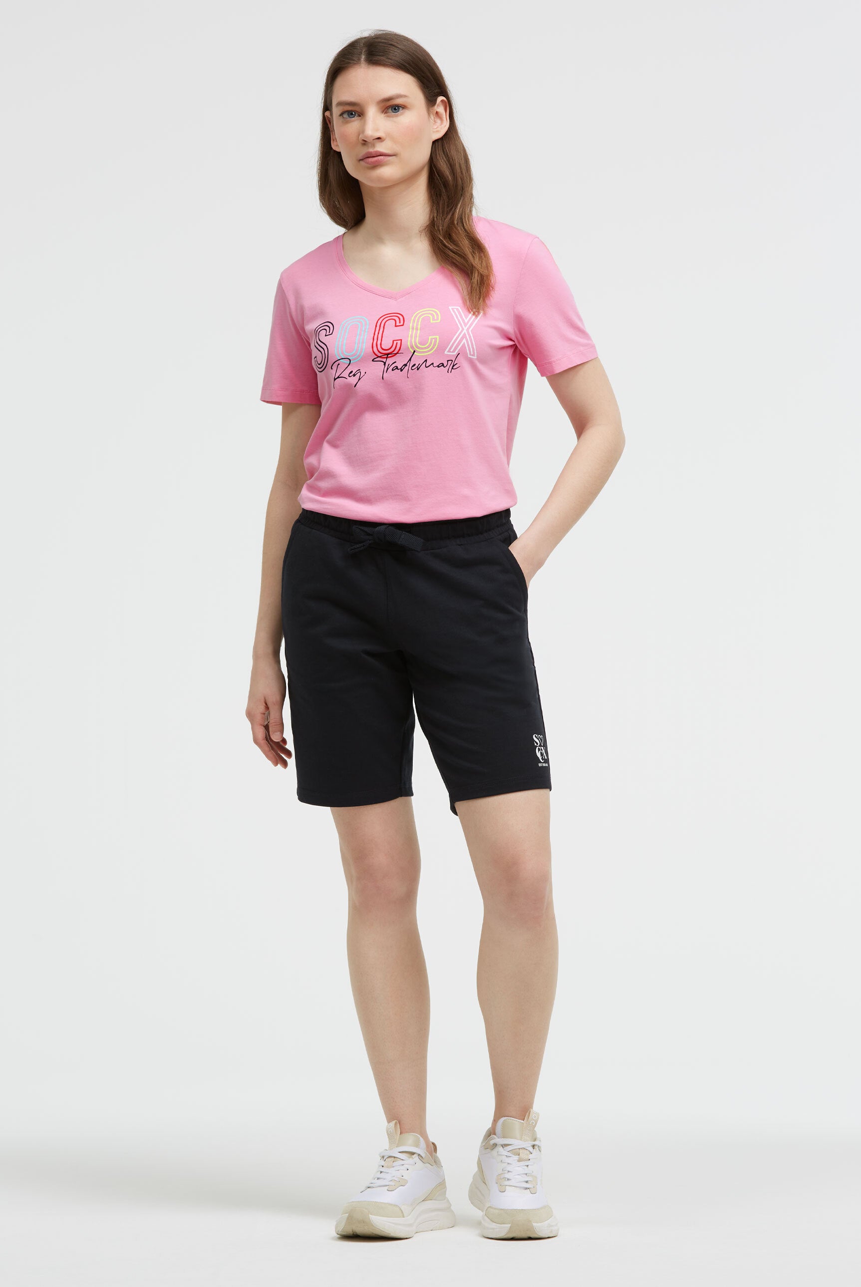 Szorty dresowe basic z nadrukiem z logo