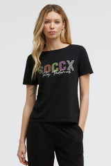 T-shirt basic z logo i dekoltem łódkowym