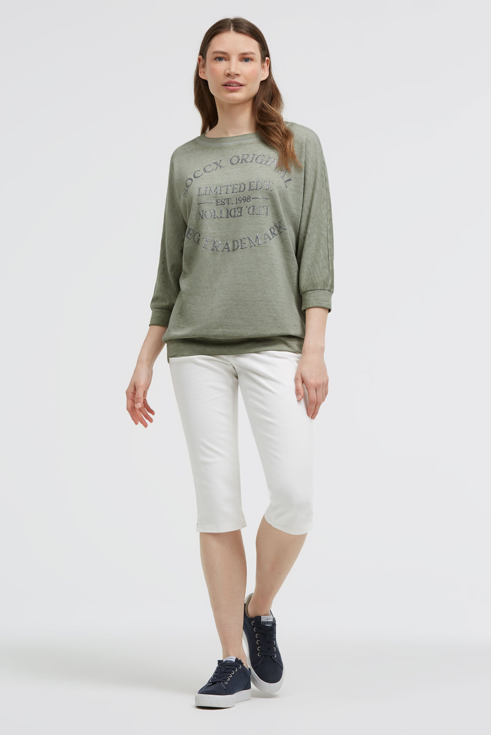 Bluza basic ze skróconymi rękawami i grafiką - 3