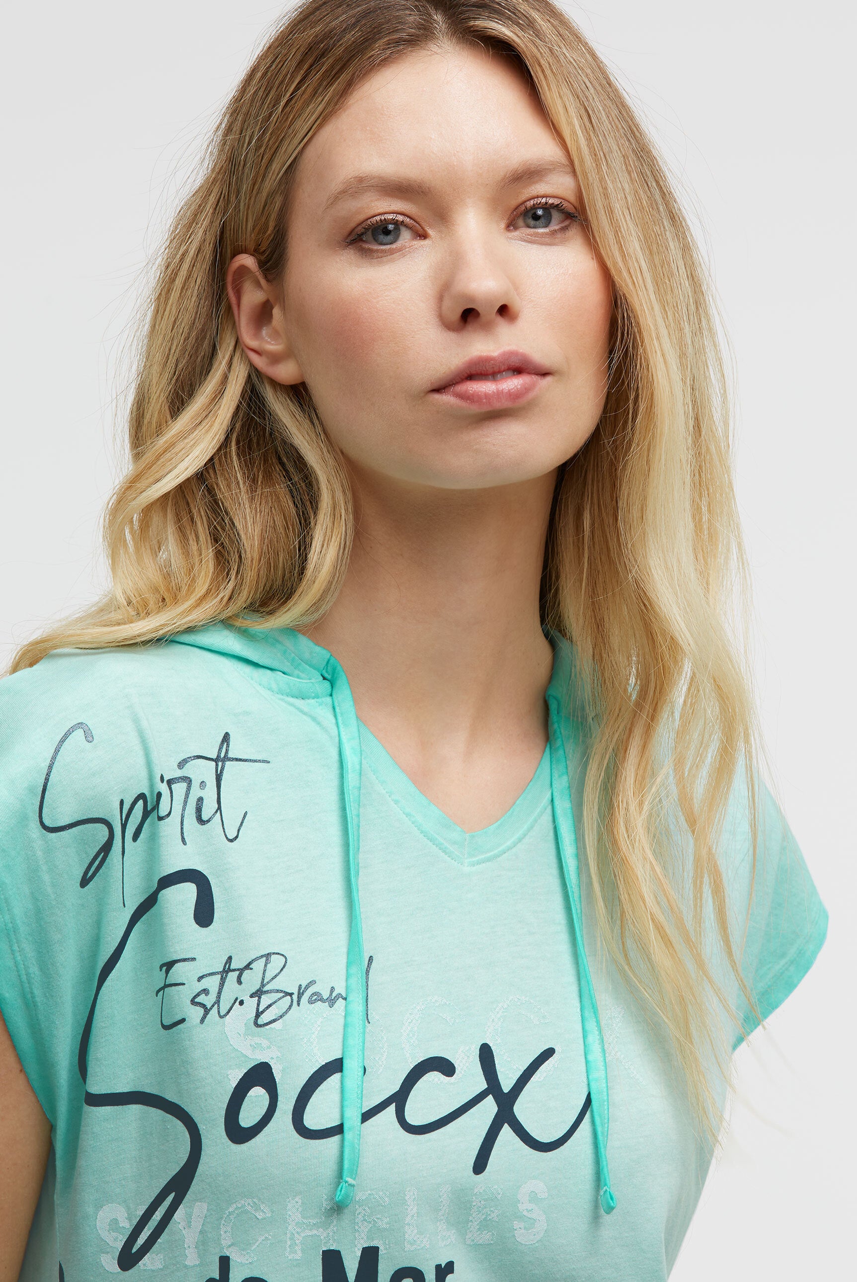 Bluza z kapturem basic z nadrukowanym napisem - 4