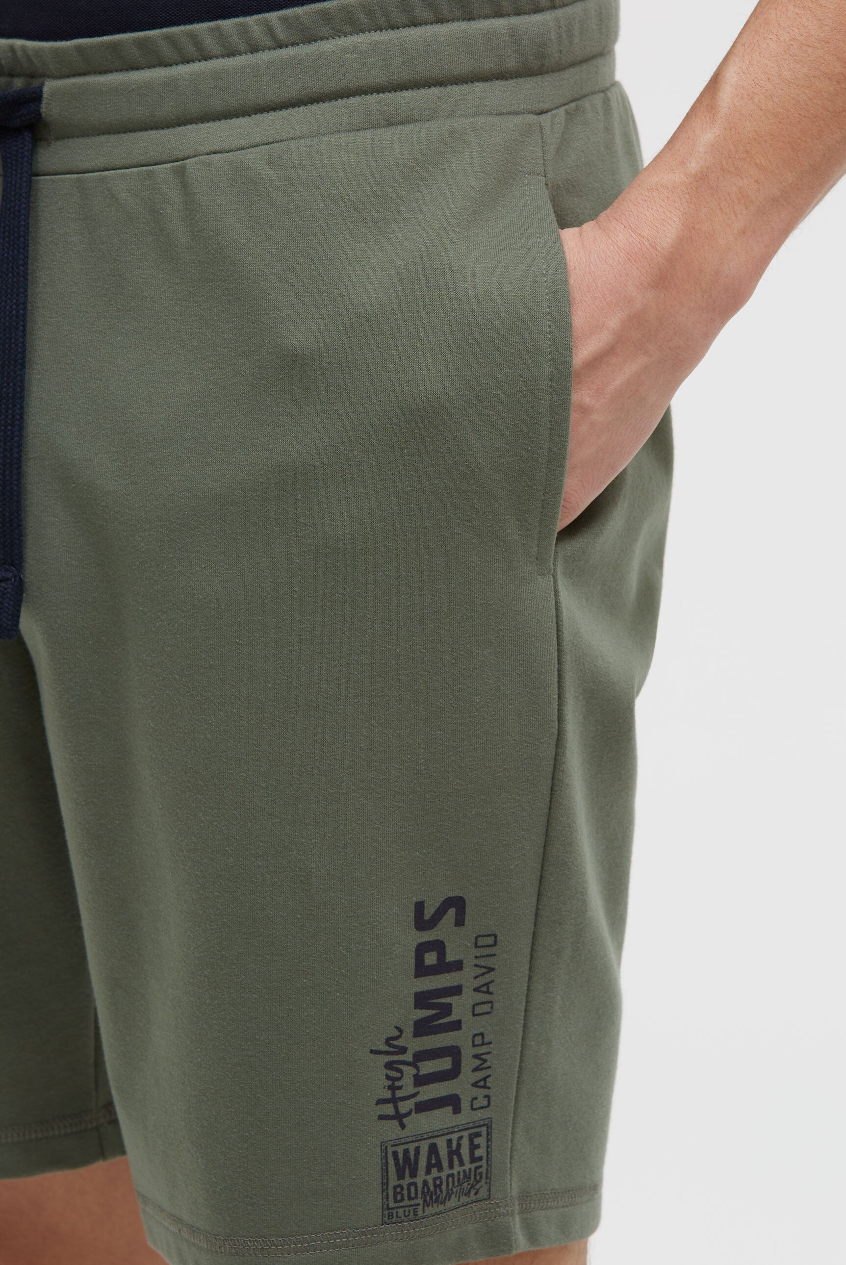 Basic Sweatshorts mit Label Print - 6