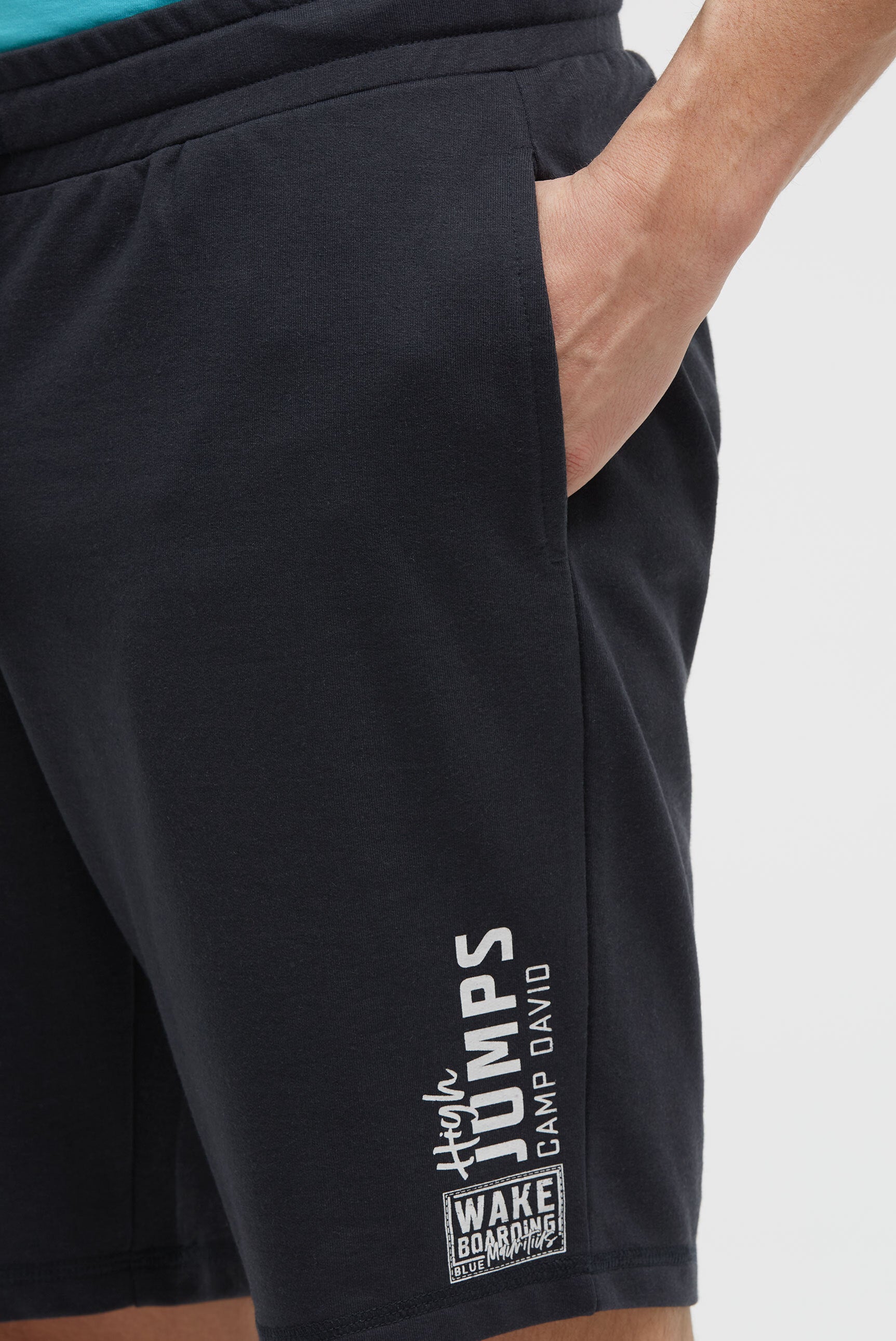 Basic Sweatshorts mit Label Print - 6