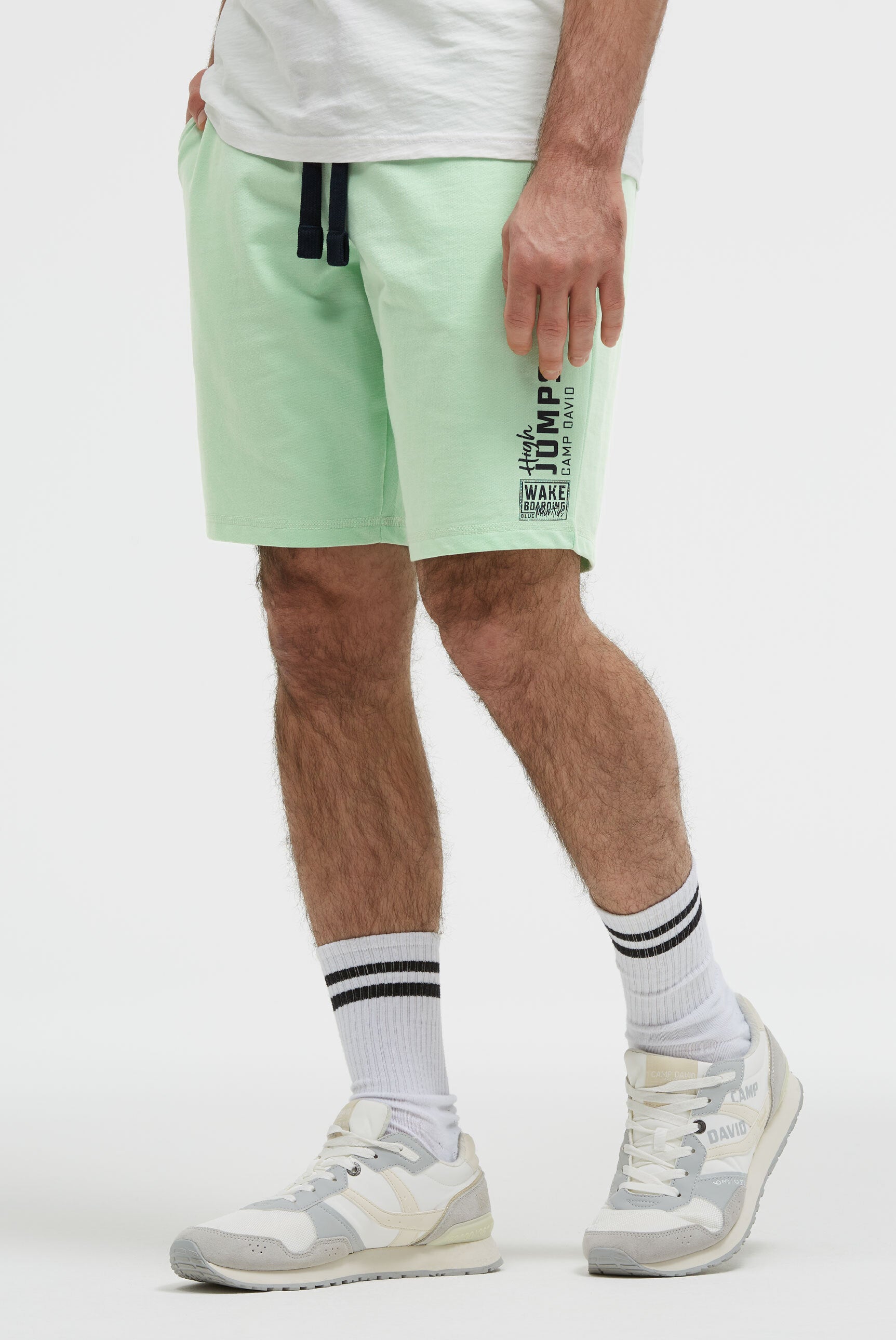 Basic Sweatshorts mit Label Print - 2