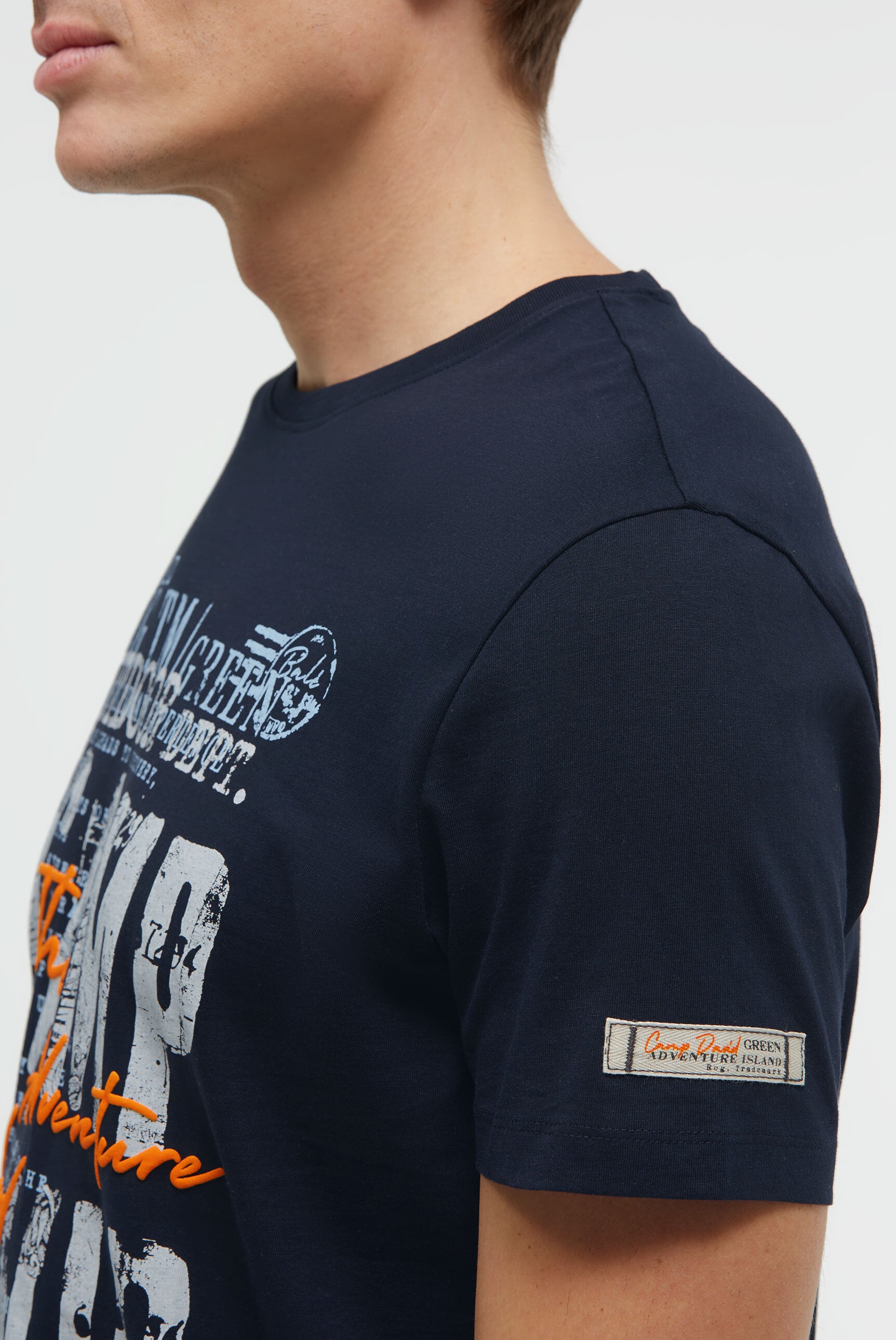 T-shirt z okrągłym dekoltem z nadrukami z logo - 7